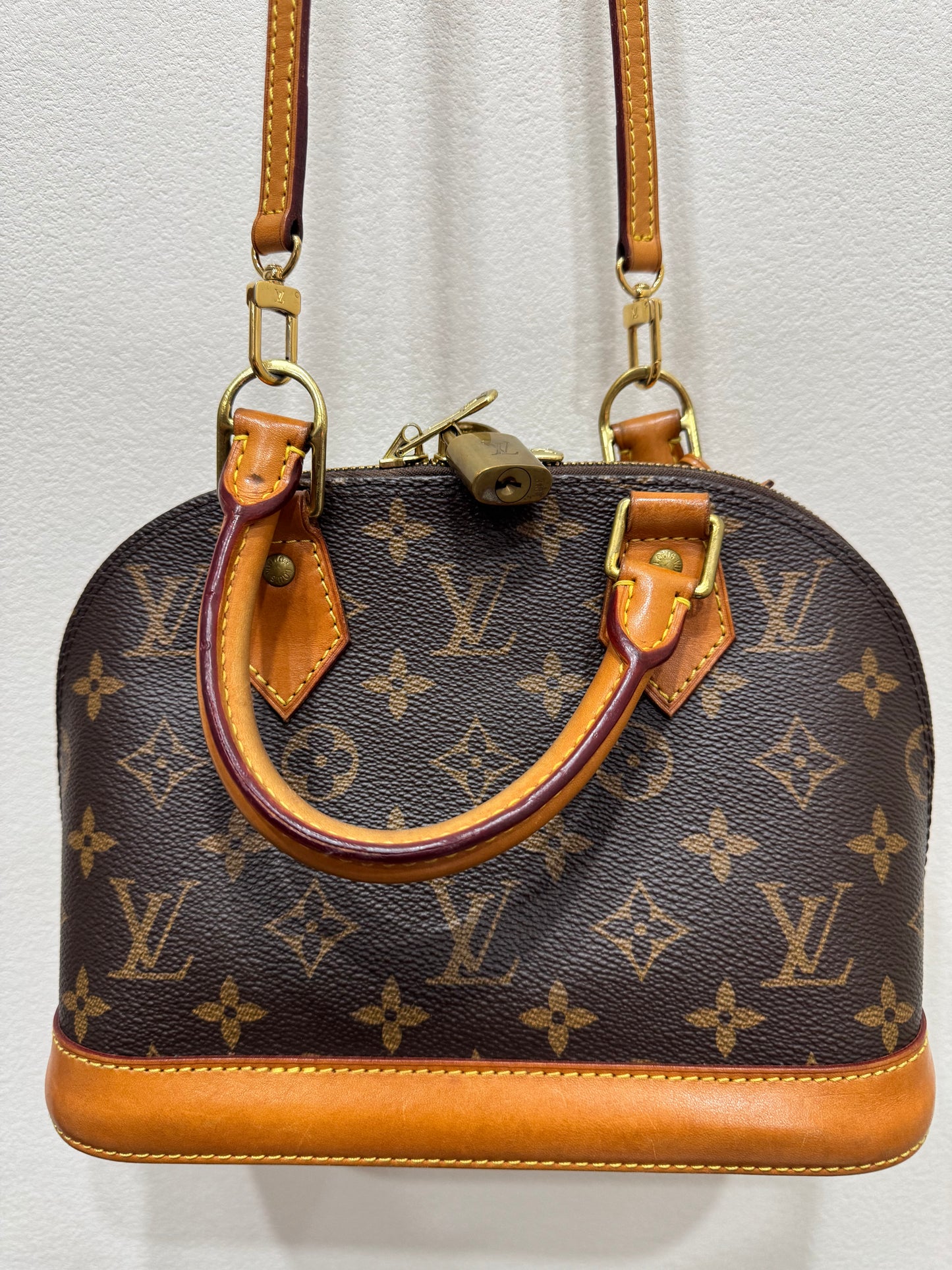 Louis Vuitton Alma bb