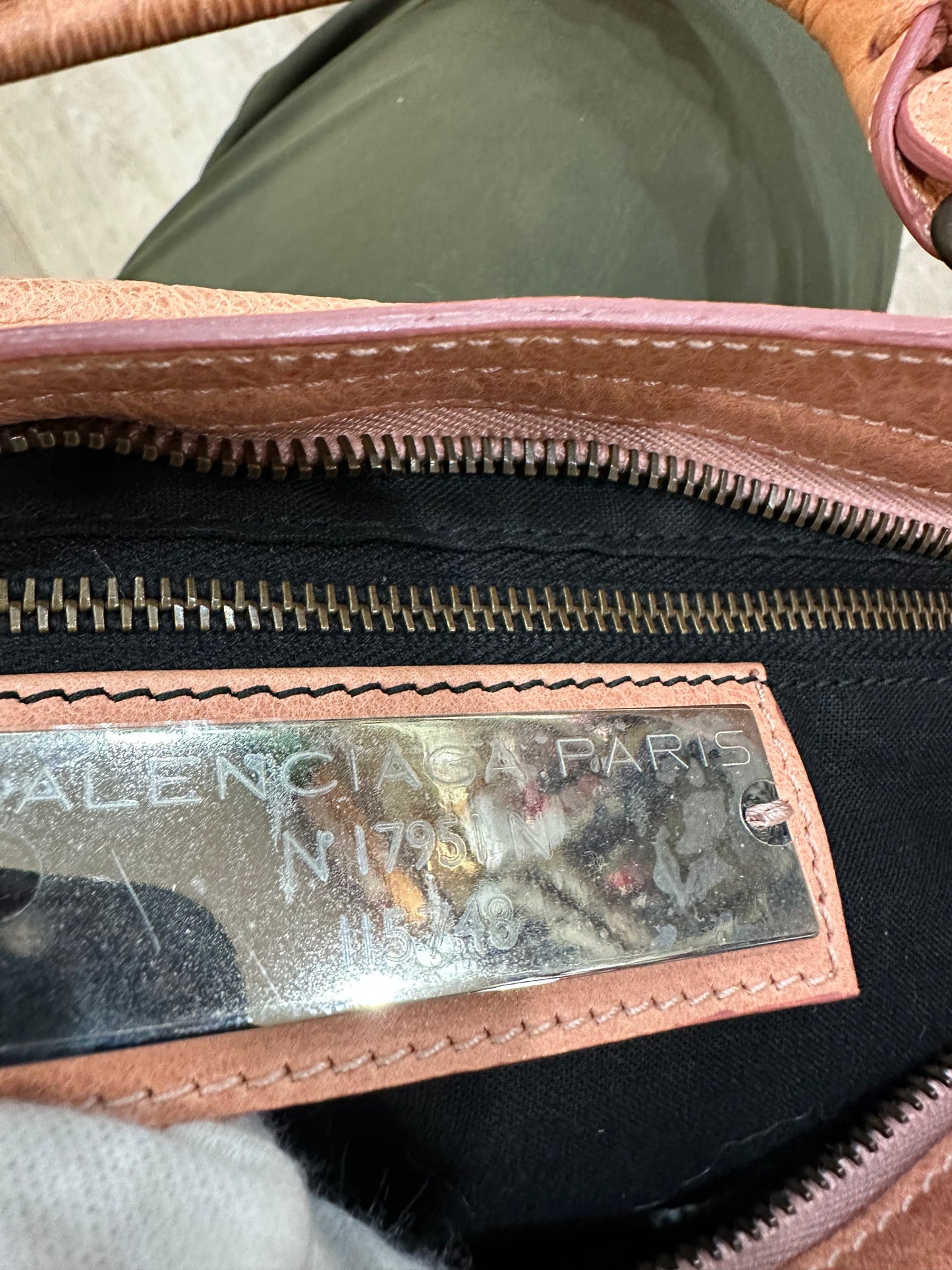 Balenciaga city bag medium