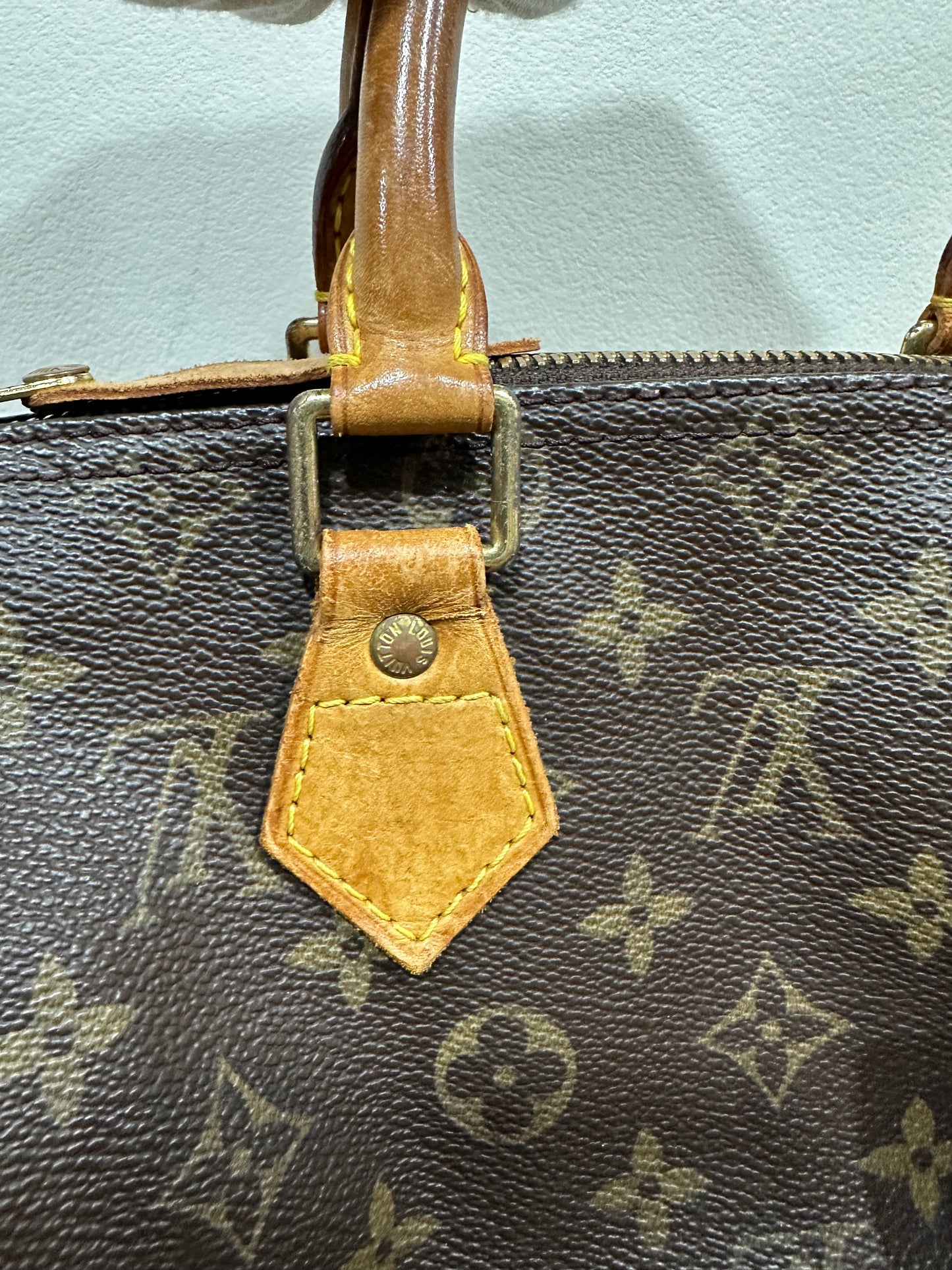 Louis Vuitton speedy 25