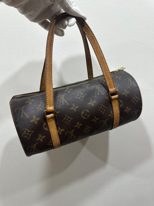 Louis Vuitton papillon 26