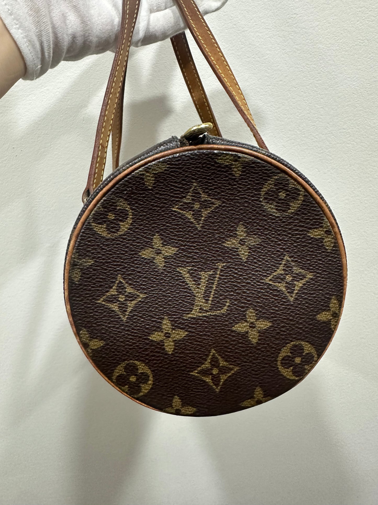 Louis Vuitton papillon 26
