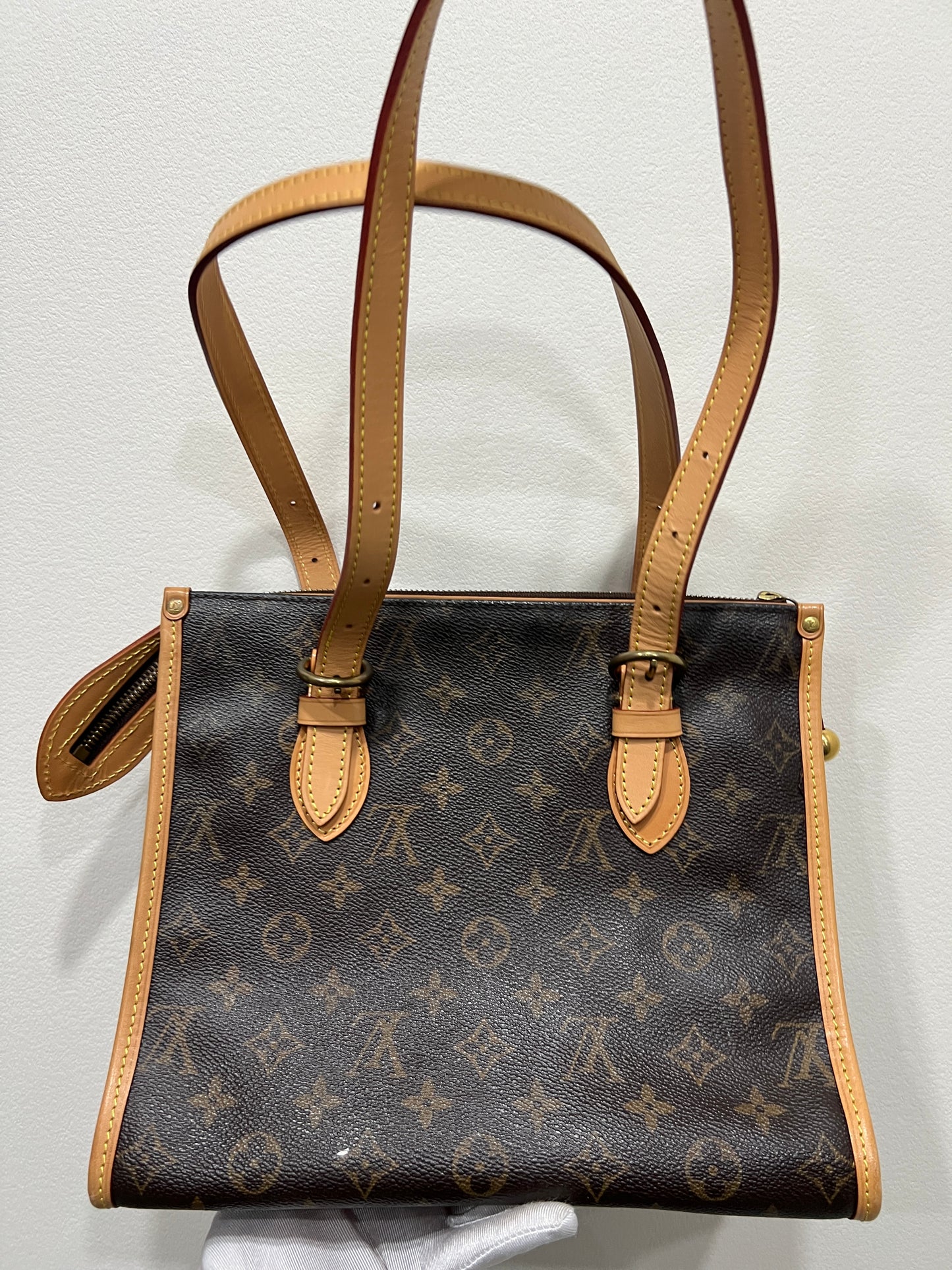 LOUIS VUITTON SHOULDER BAG