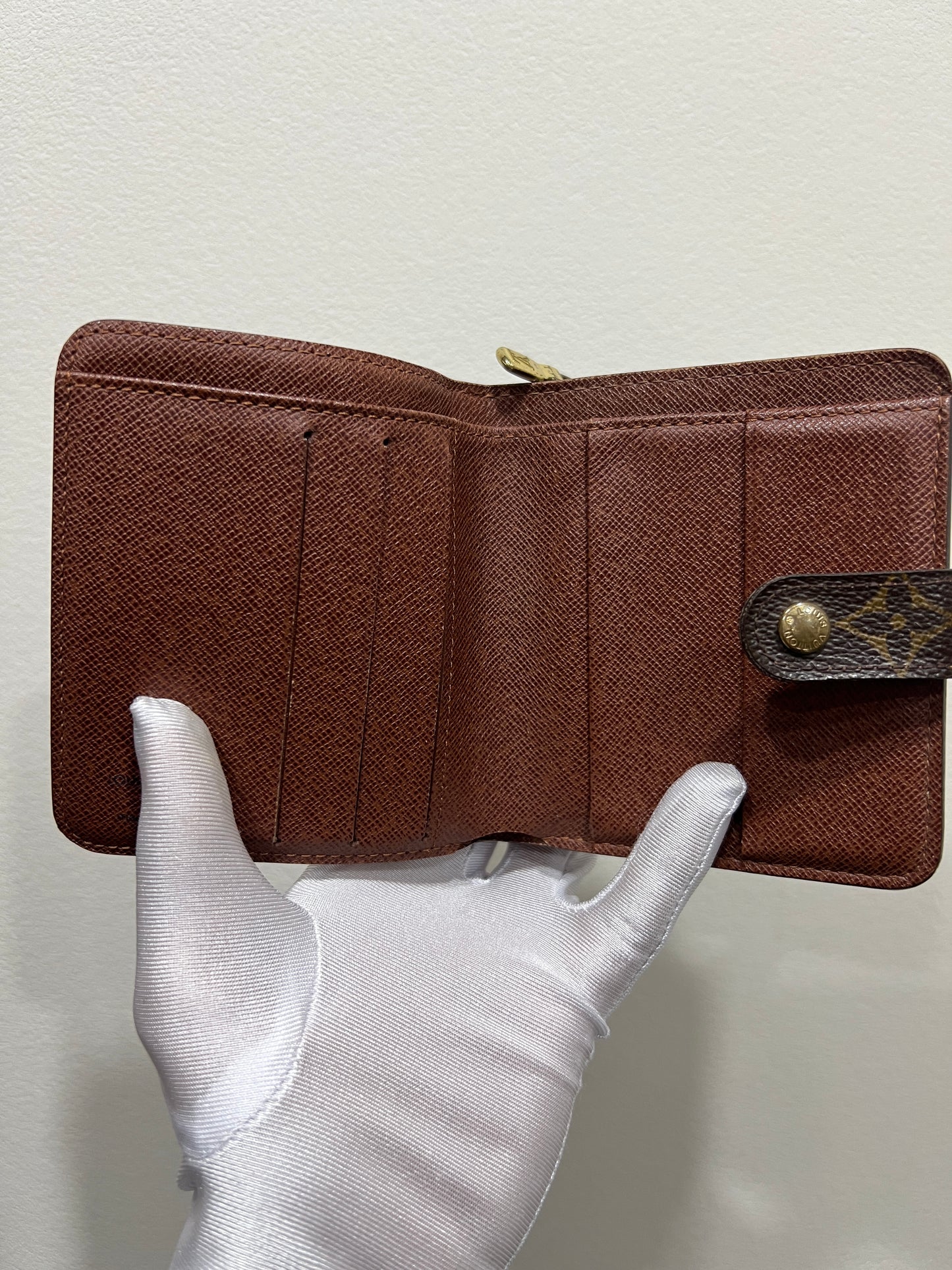 LOUIS VUITTON Wallet