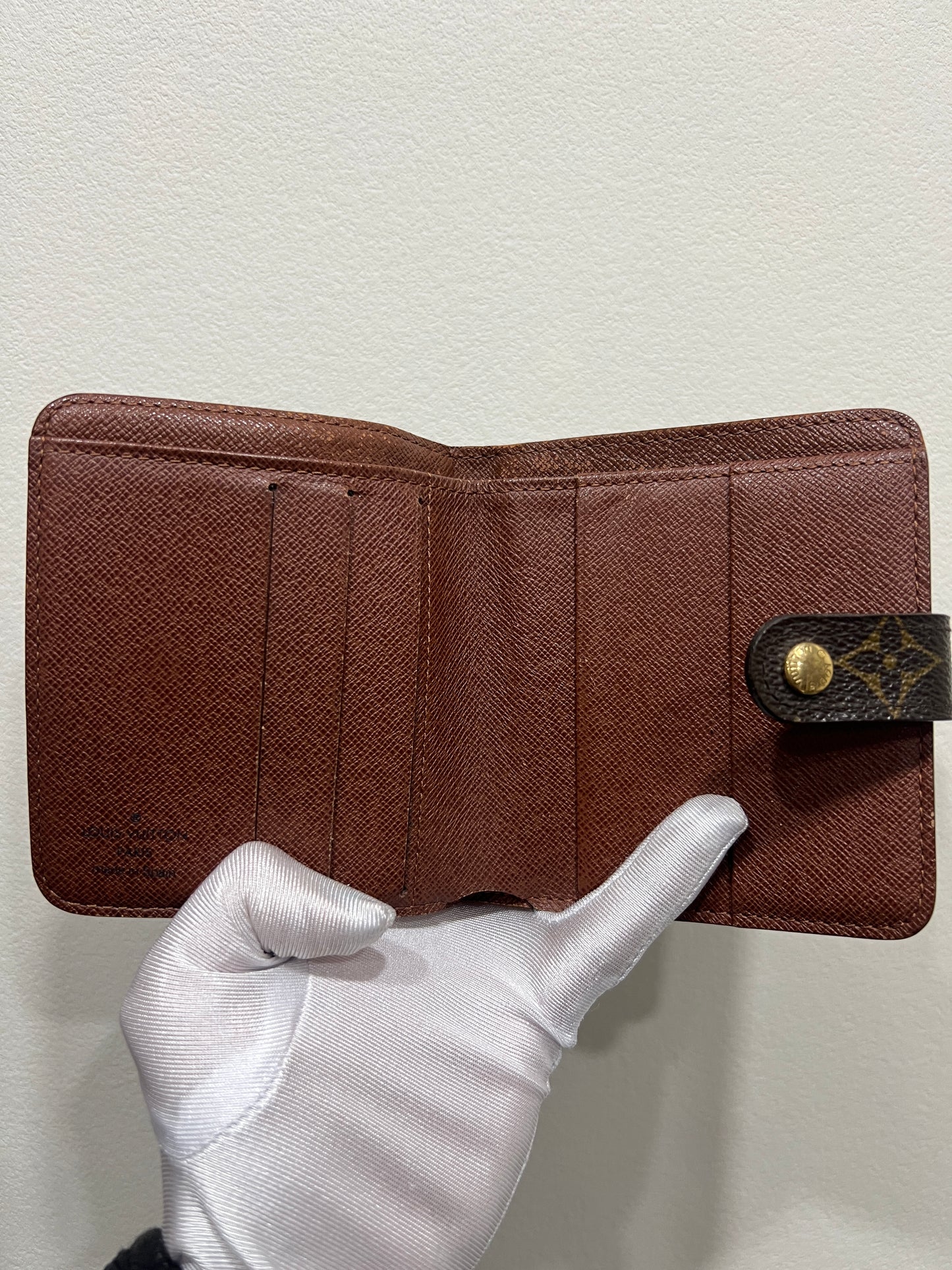 LOUIS VUITTON wallet