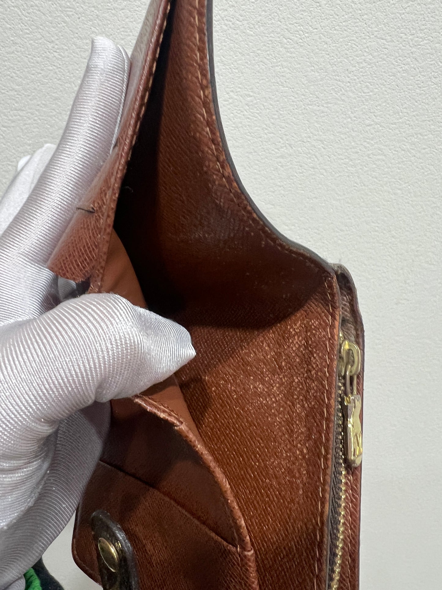 LOUIS VUITTON wallet