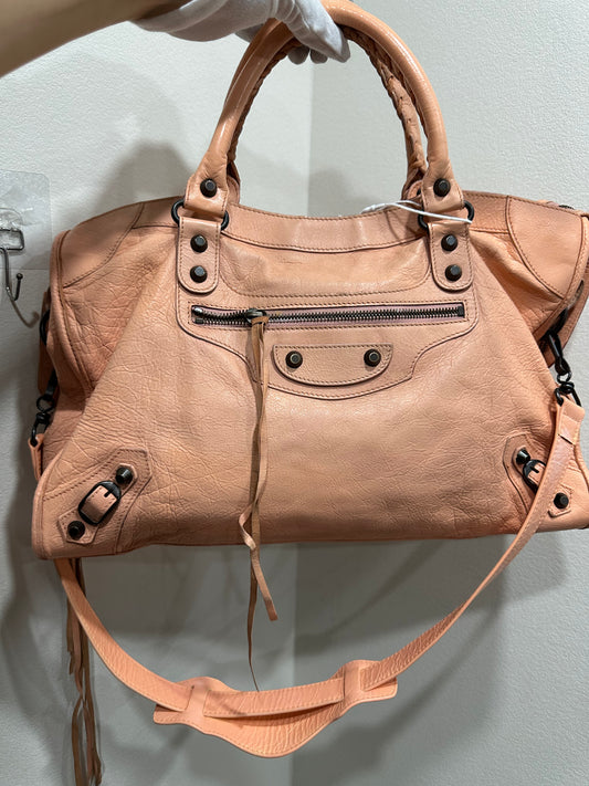 BALENCIAGA – In Vintage