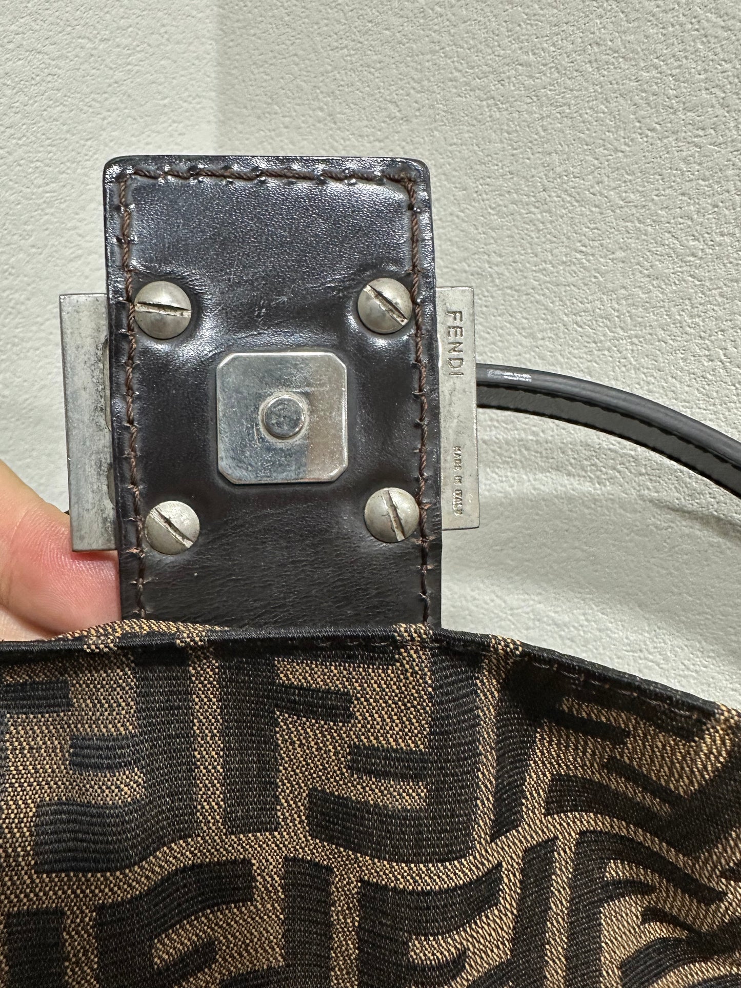 Fendi baguette