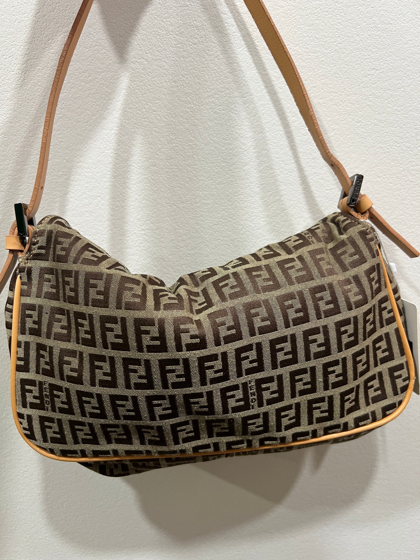 FENDI Shoulder Bag