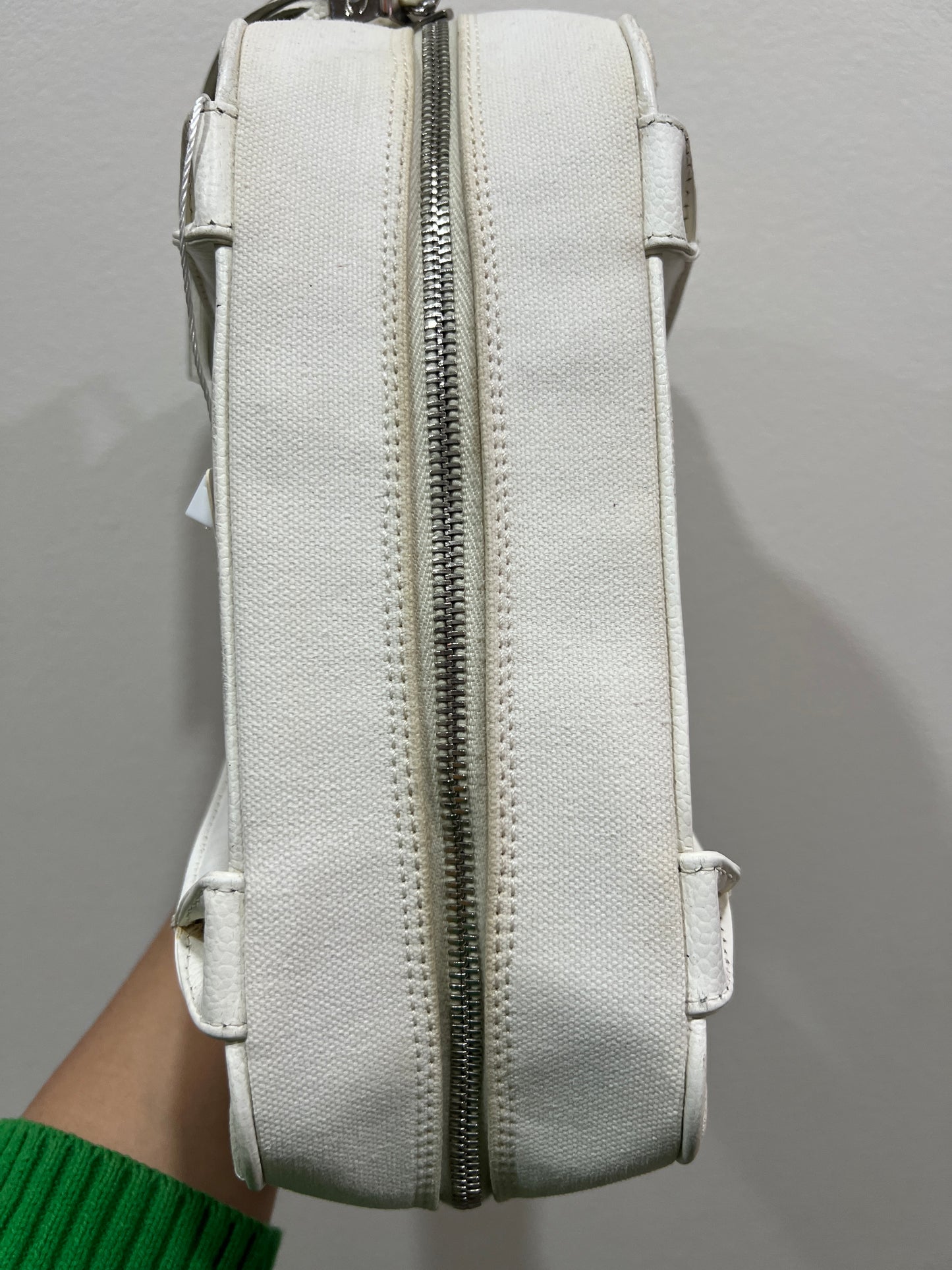 CHANEL white handbag