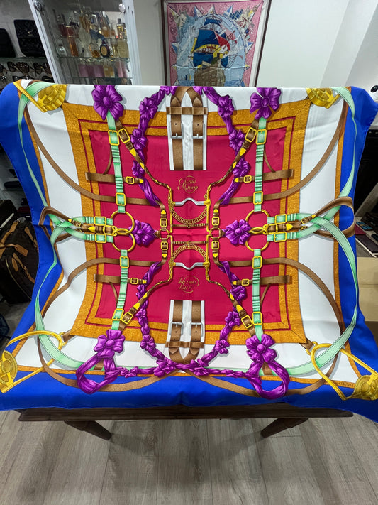 HERMES Scarf
