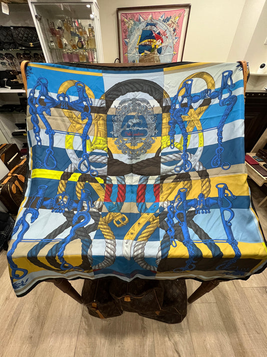 HERMES Scarf Reversible