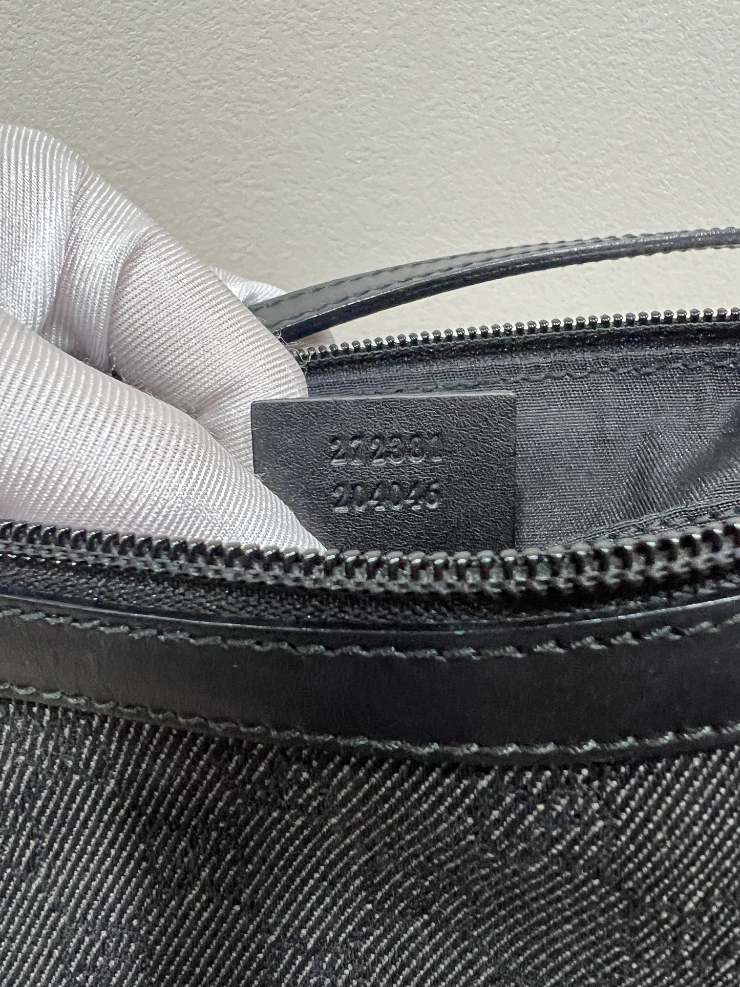 GUCCI Accessory Pouch Shoulder Bag