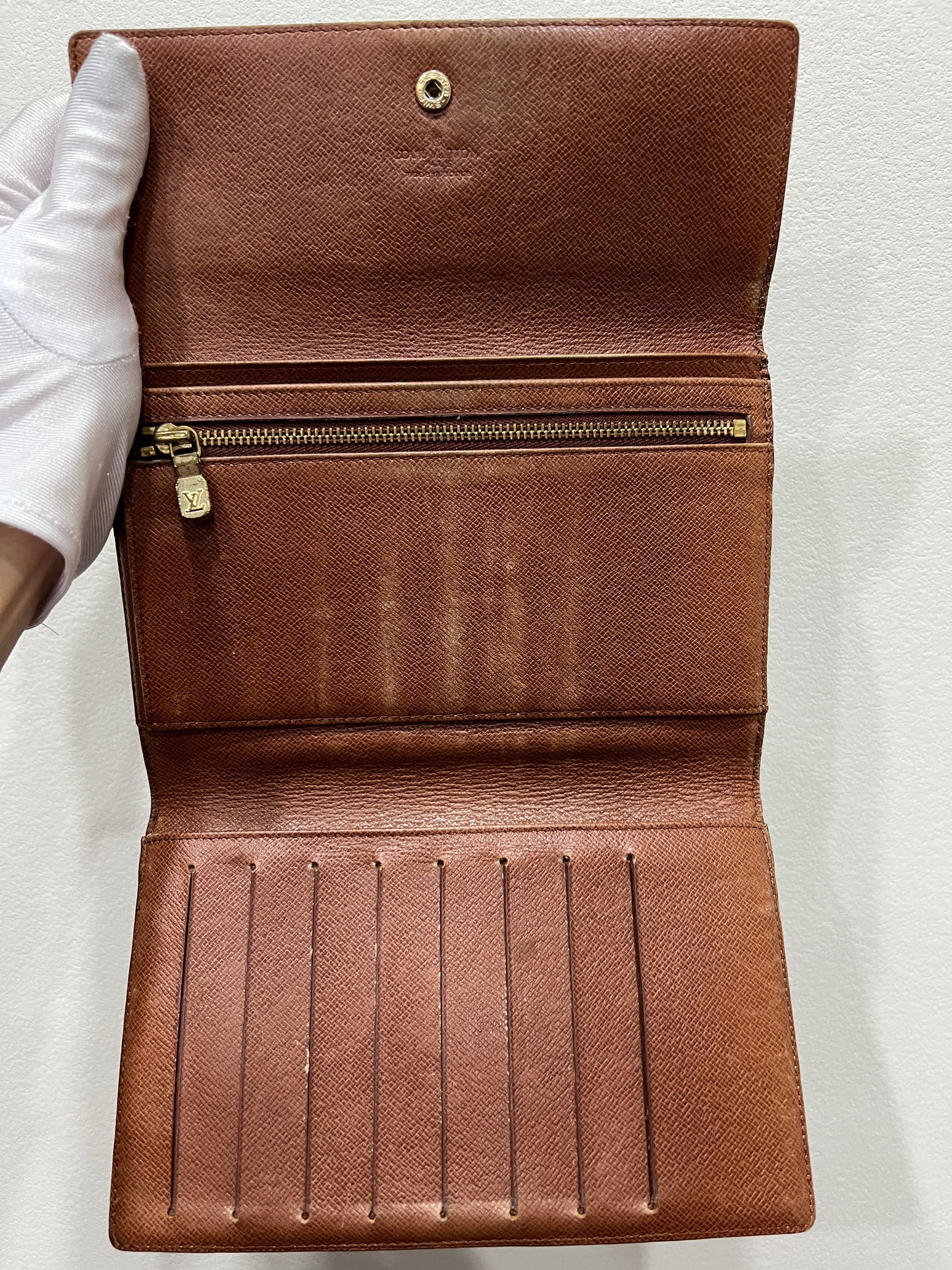 LOUIS VUITTON TRI-FOLD WALLET