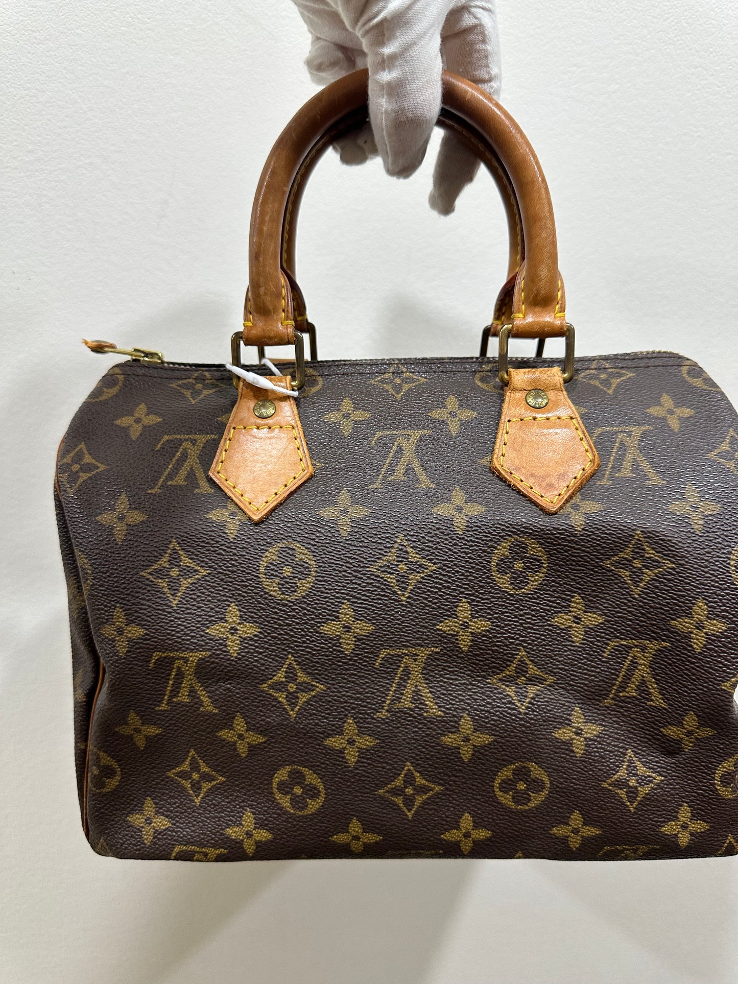 Louis Vuitton speedy 25