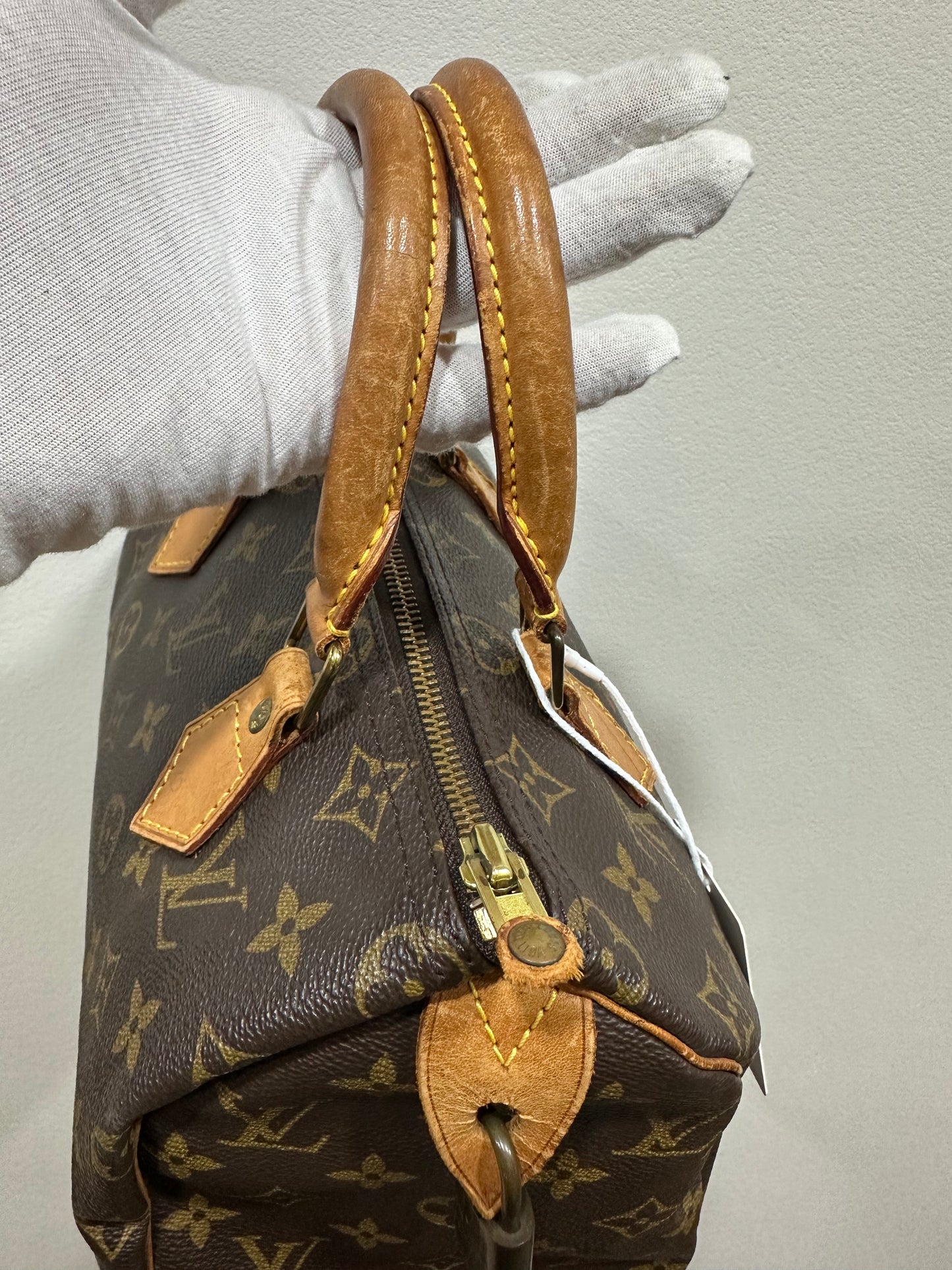 Louis Vuitton speedy 25