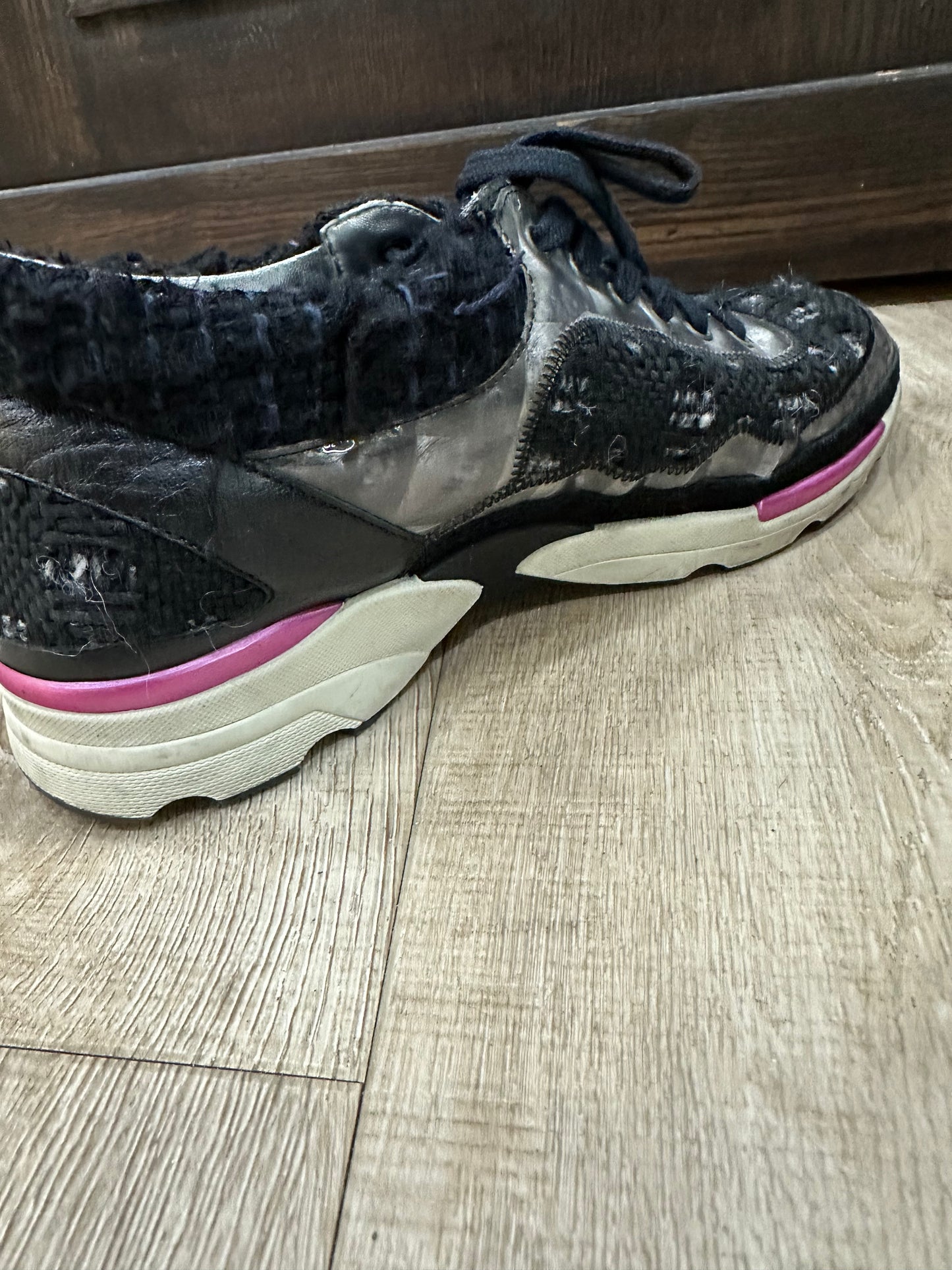 Chanel shoes size37 sneaker