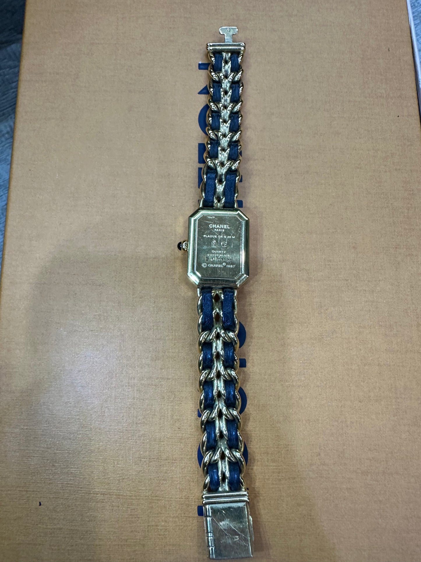 Chanel Premiere watch size M