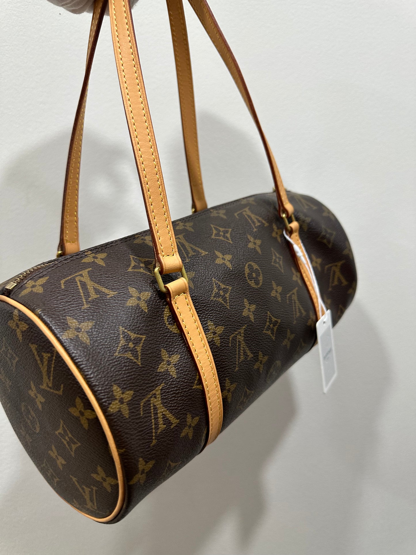 Louis Vuitton papillon 30
