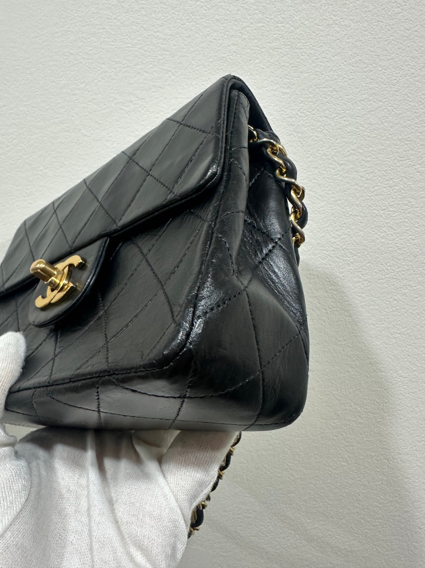 Chanel mini classic flap Year1989
