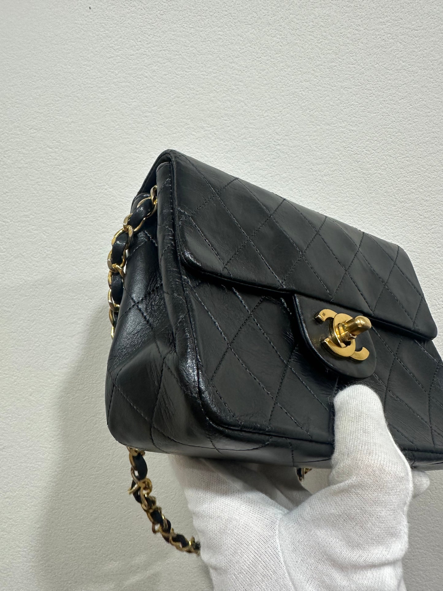 Chanel mini classic flap Year1989