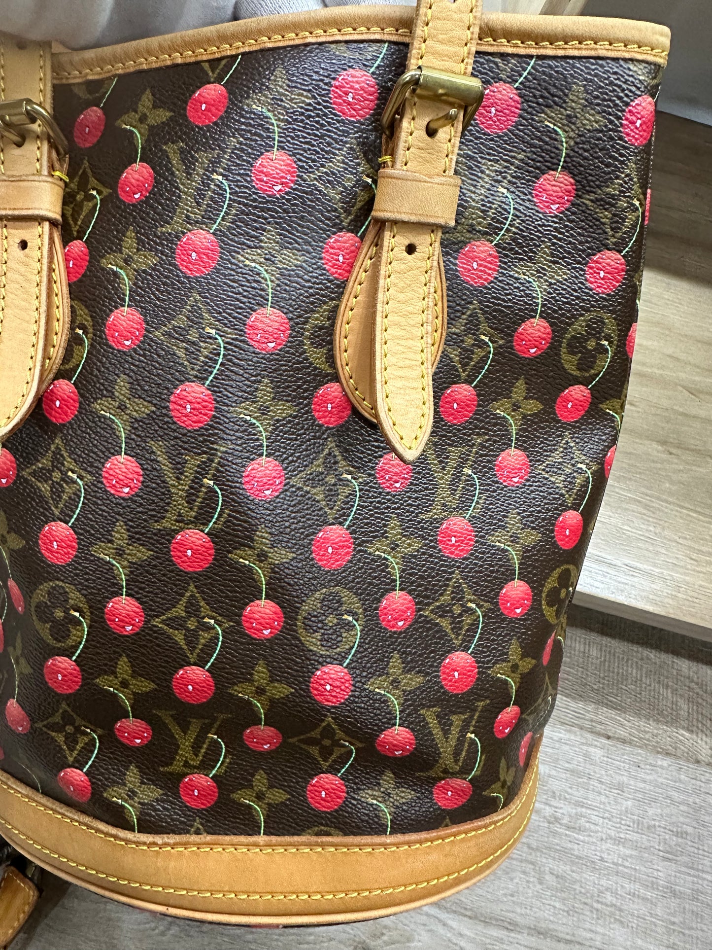 Louis Vuitton Murakami cherry bucket  with accessories pouch