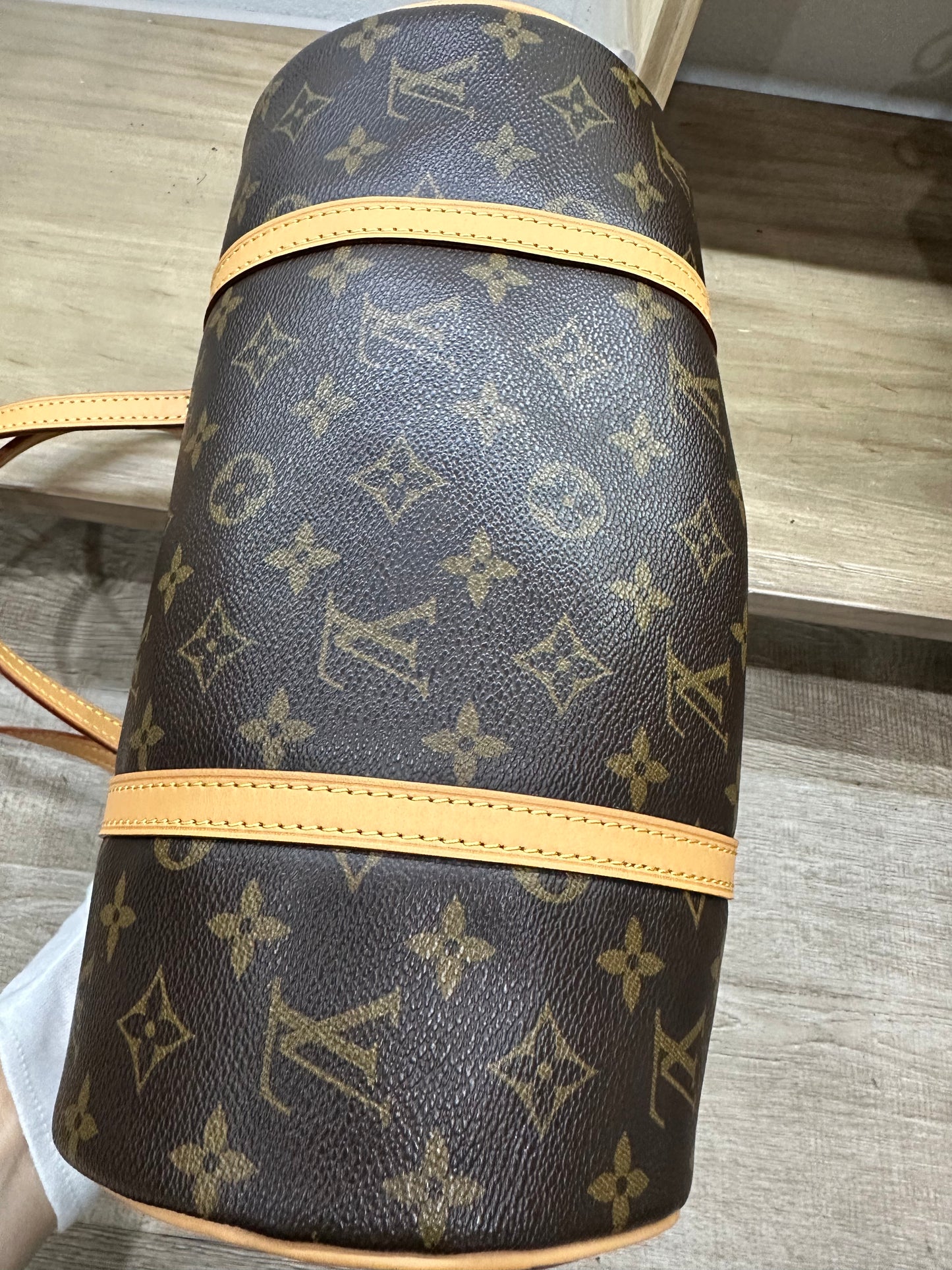 Louis Vuitton papillon with small
