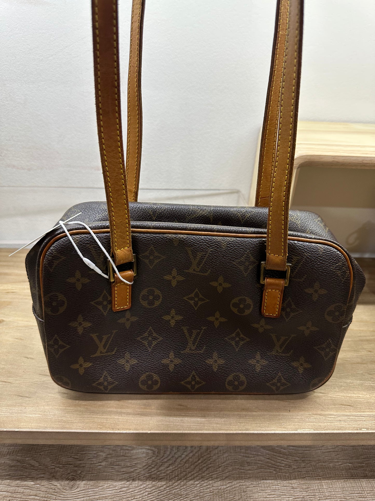 Louis Vuitton cite MM
