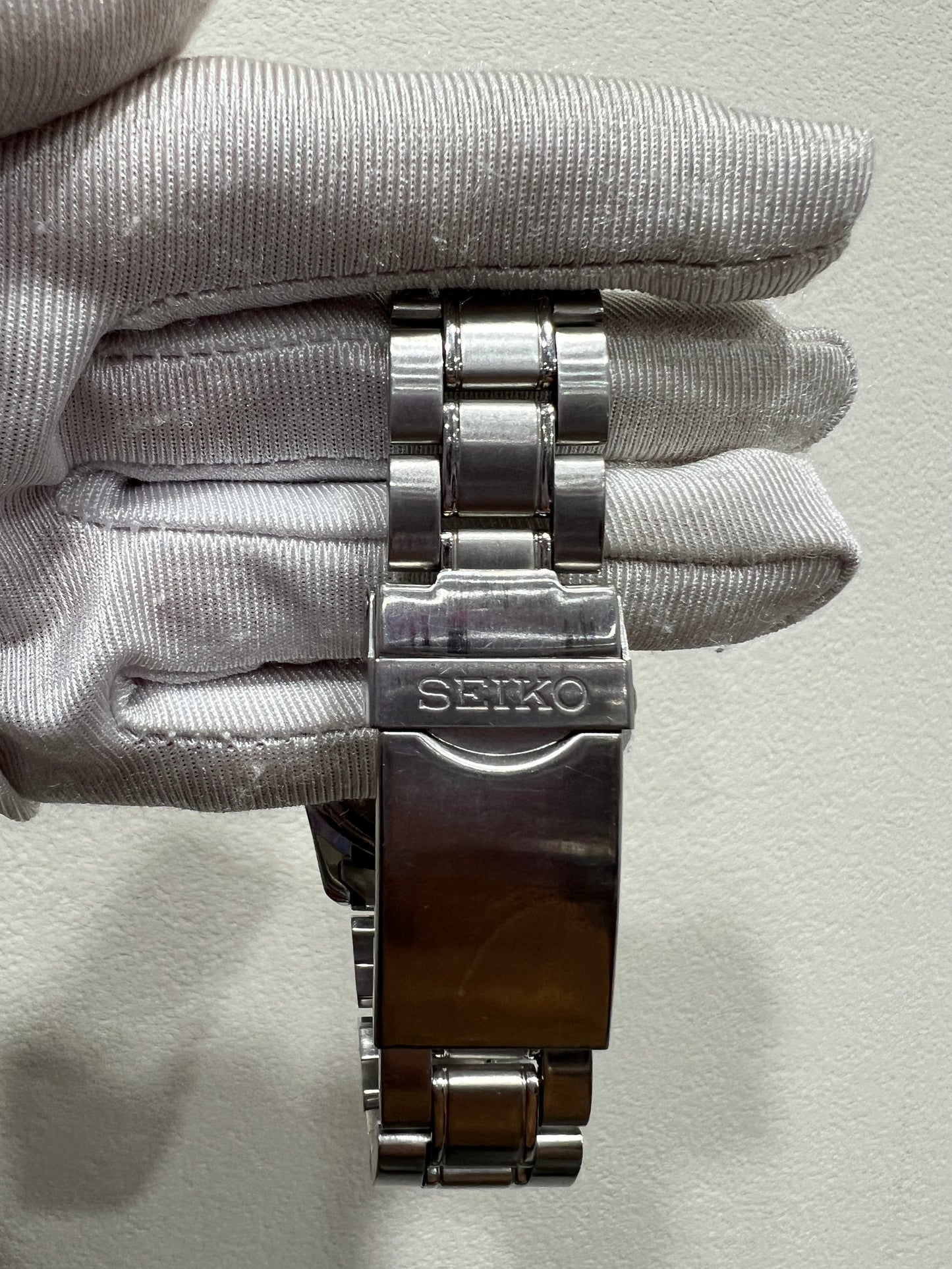 SEIKO Selection Men's Quartz Chronograph Watch model SBTQ039