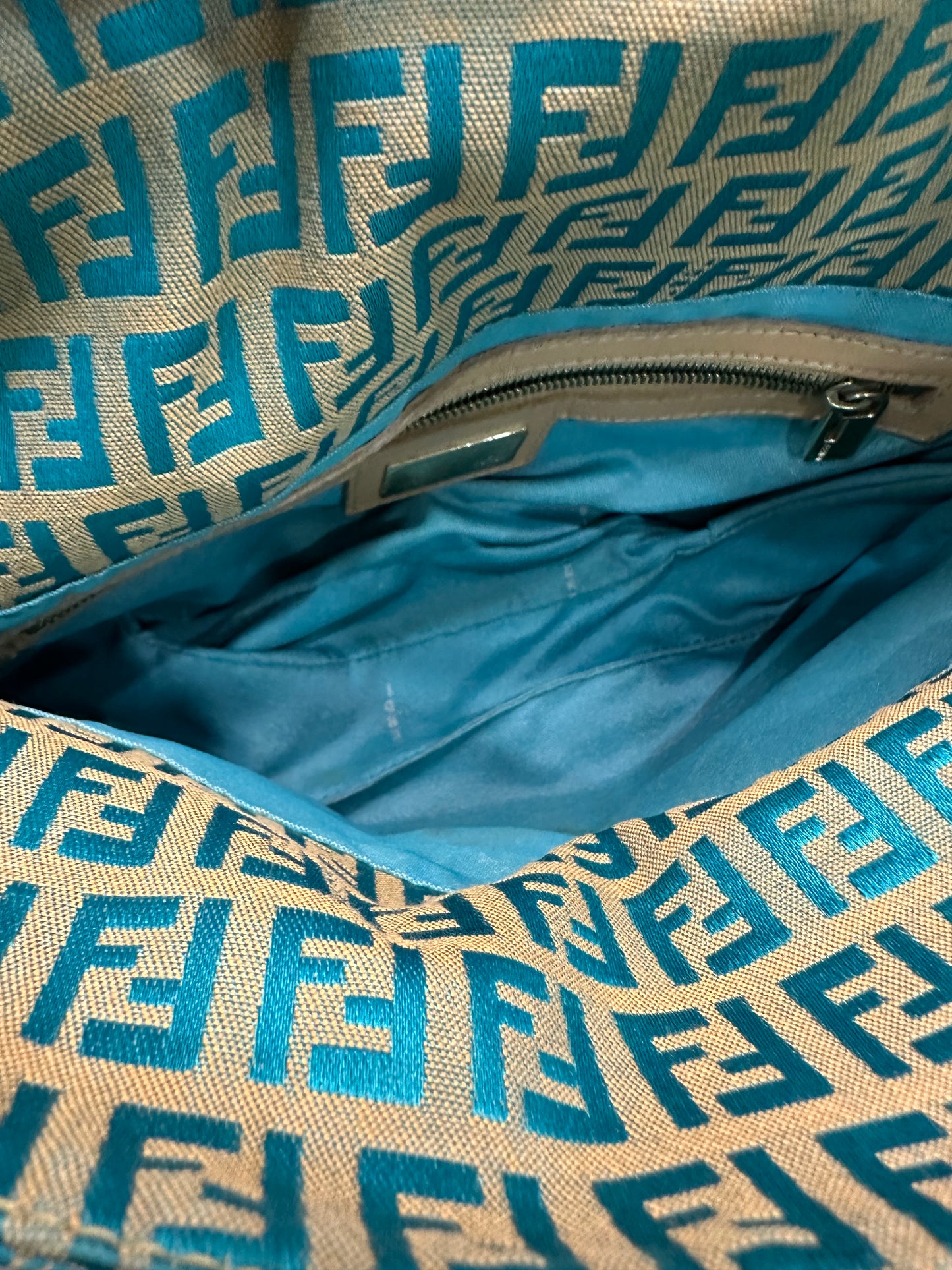Fendi baguette