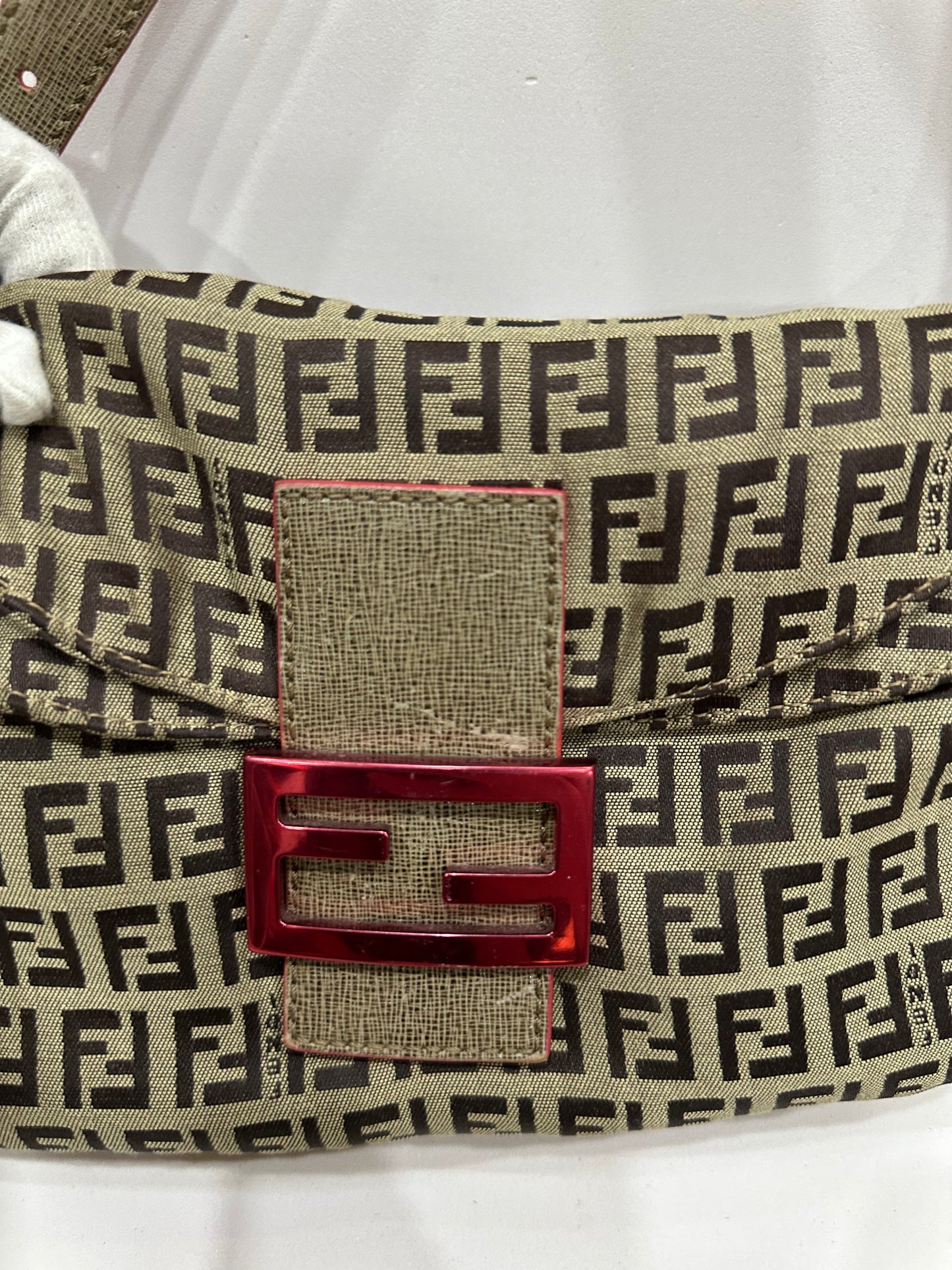 Fendi baguette lizard leather