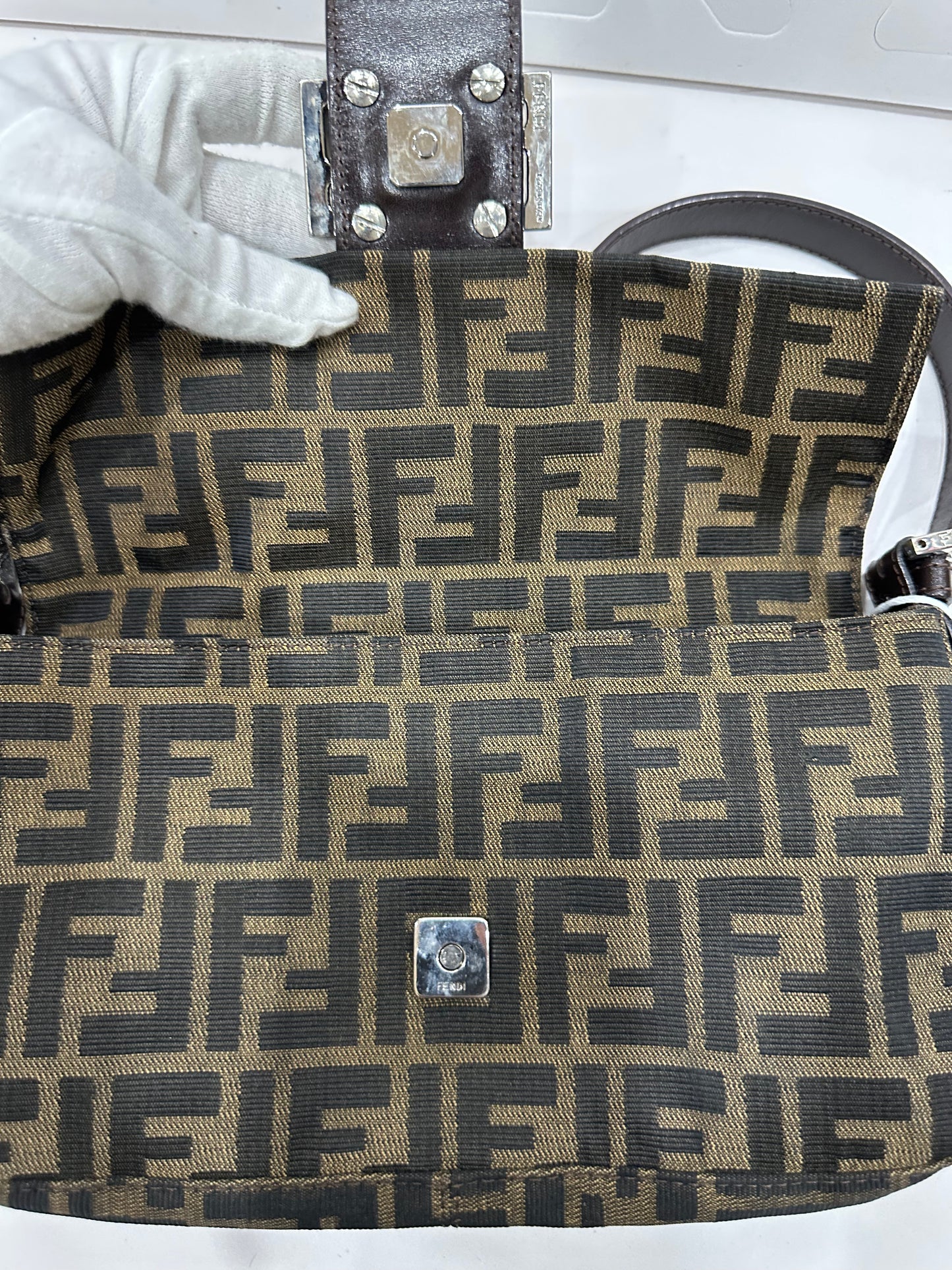 Fendi baguette