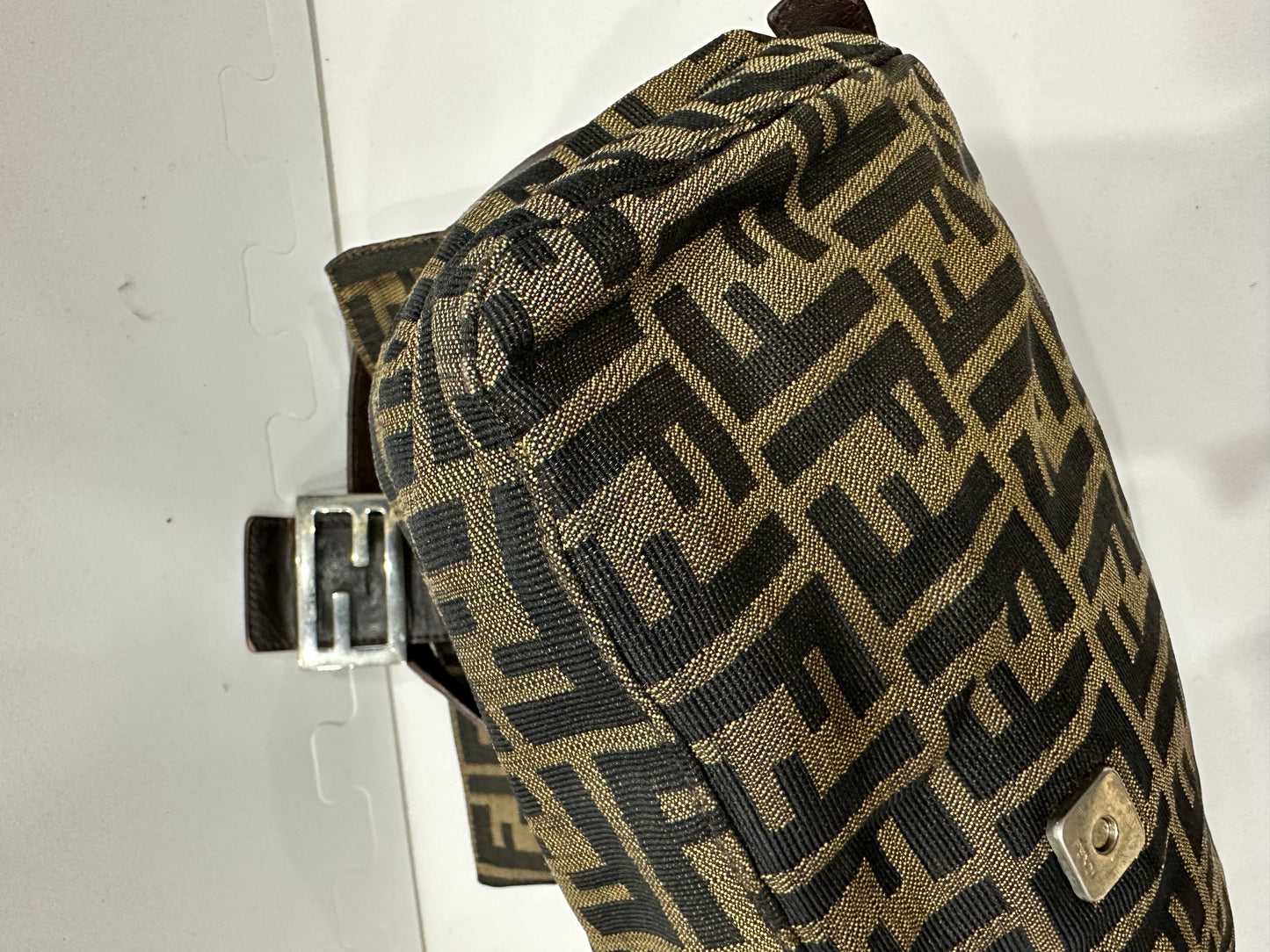 Fendi mamma baguette