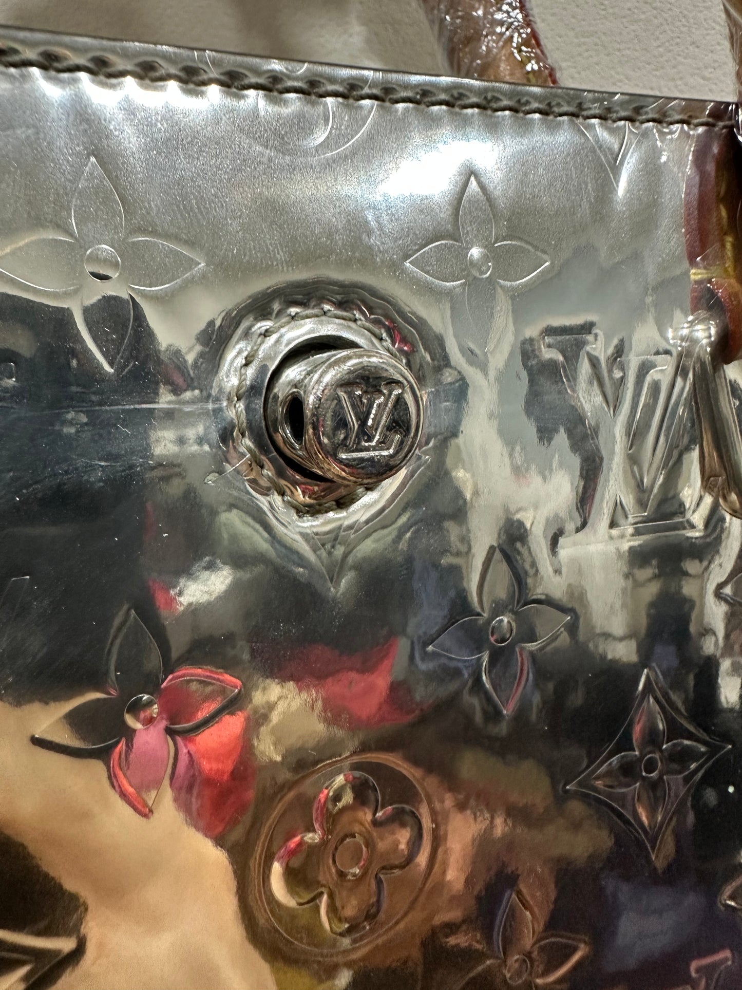Louis Vuitton Monogram Mirror Sac Plat