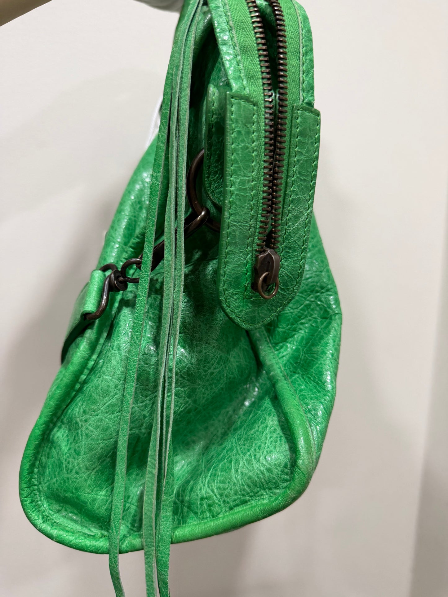 Balenciaga city green