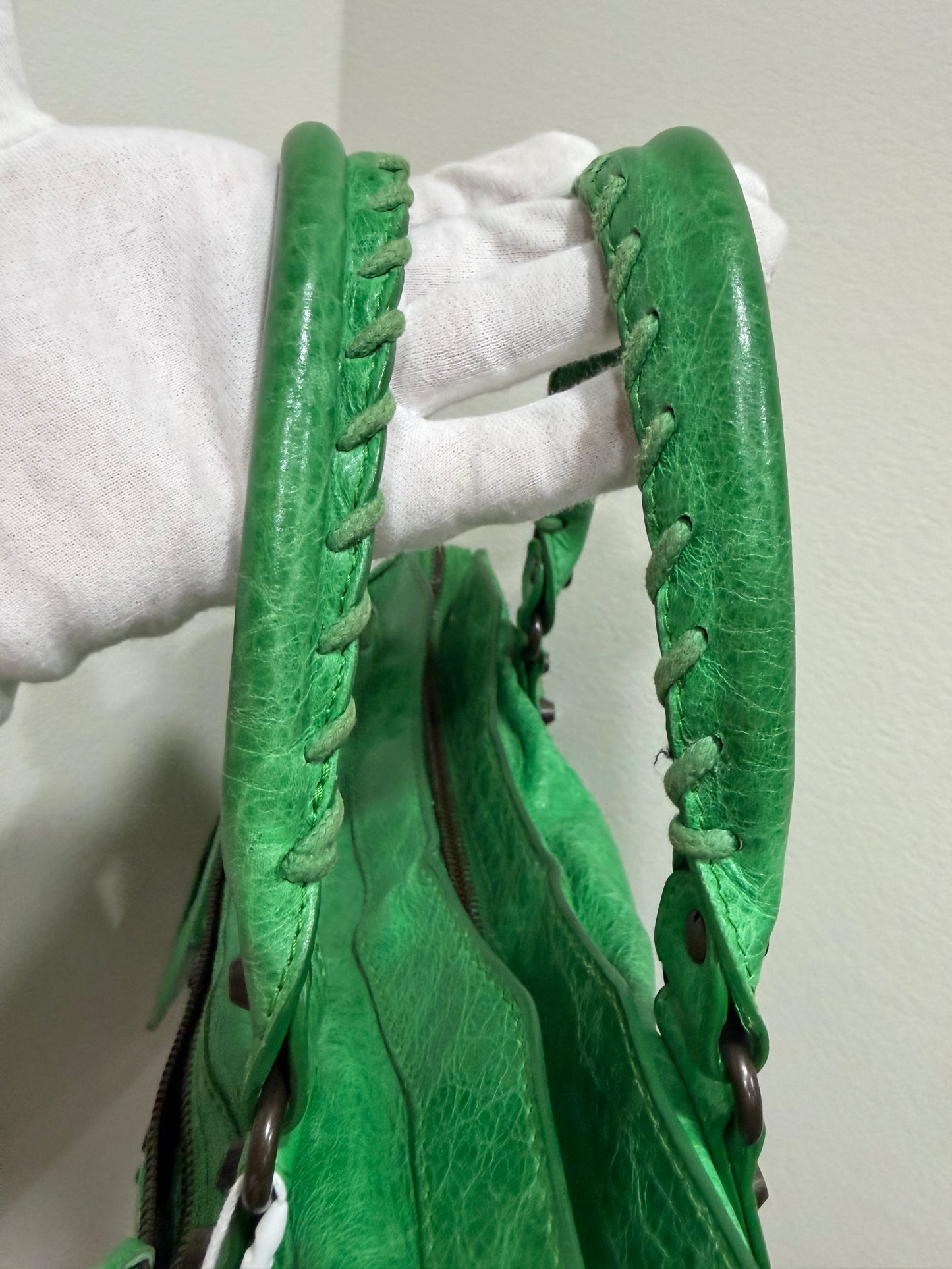 Balenciaga city green