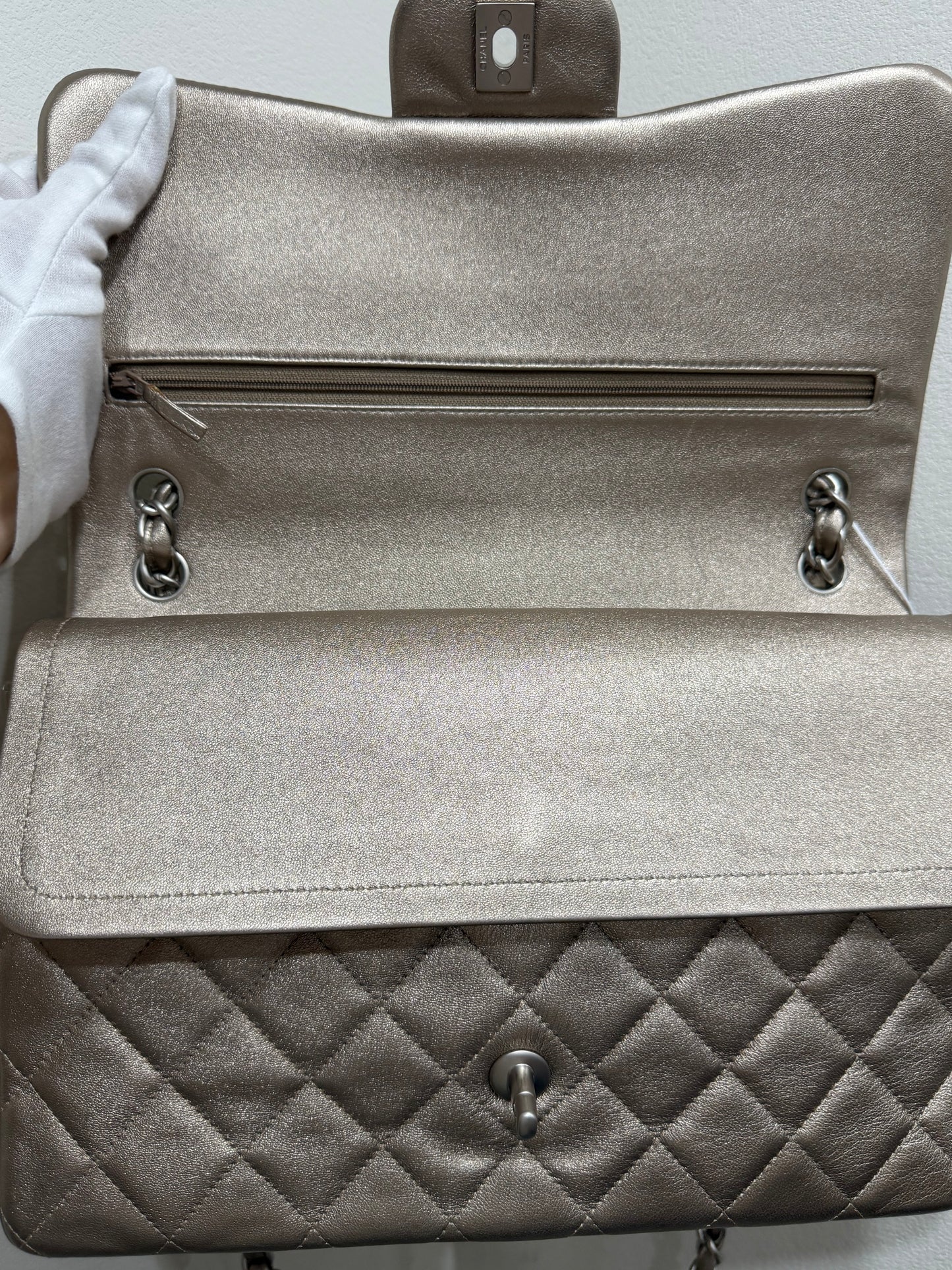 Chanel double flap champagne