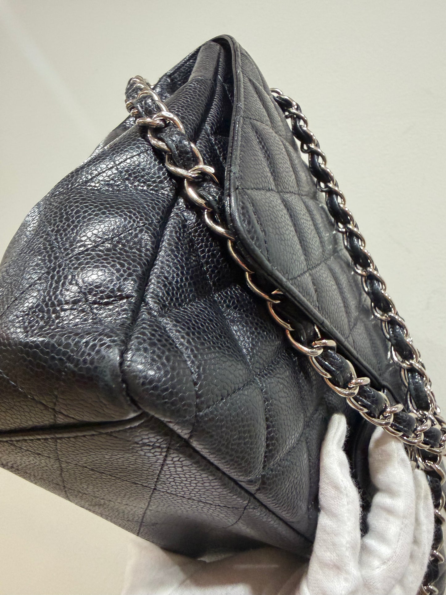 Chanel Maxi Classic Flap caviar
