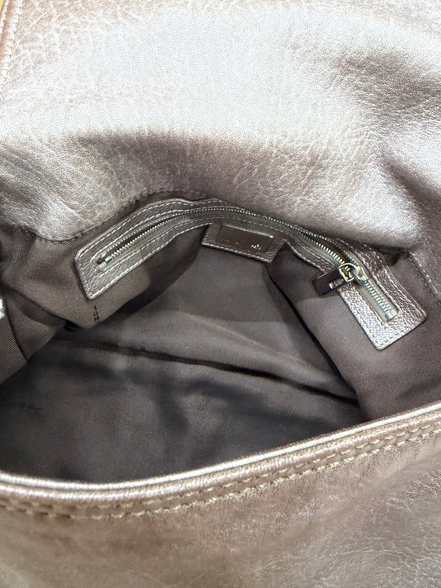 Fendi mamma baguette leather