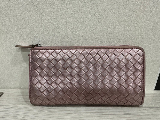 BOTTEGA VENETA wallet ￼