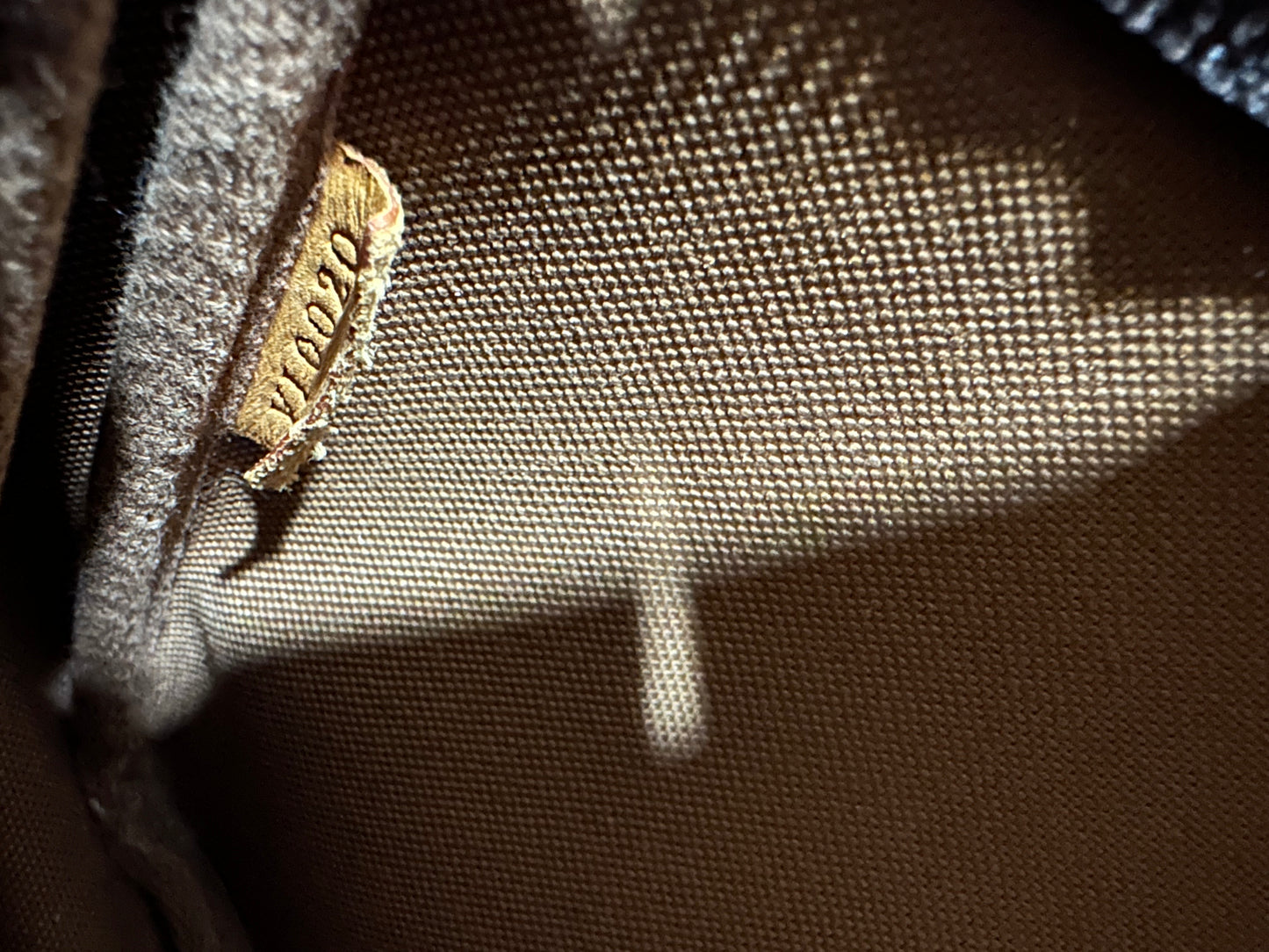LOUIS VUITTON pochette Accessoires