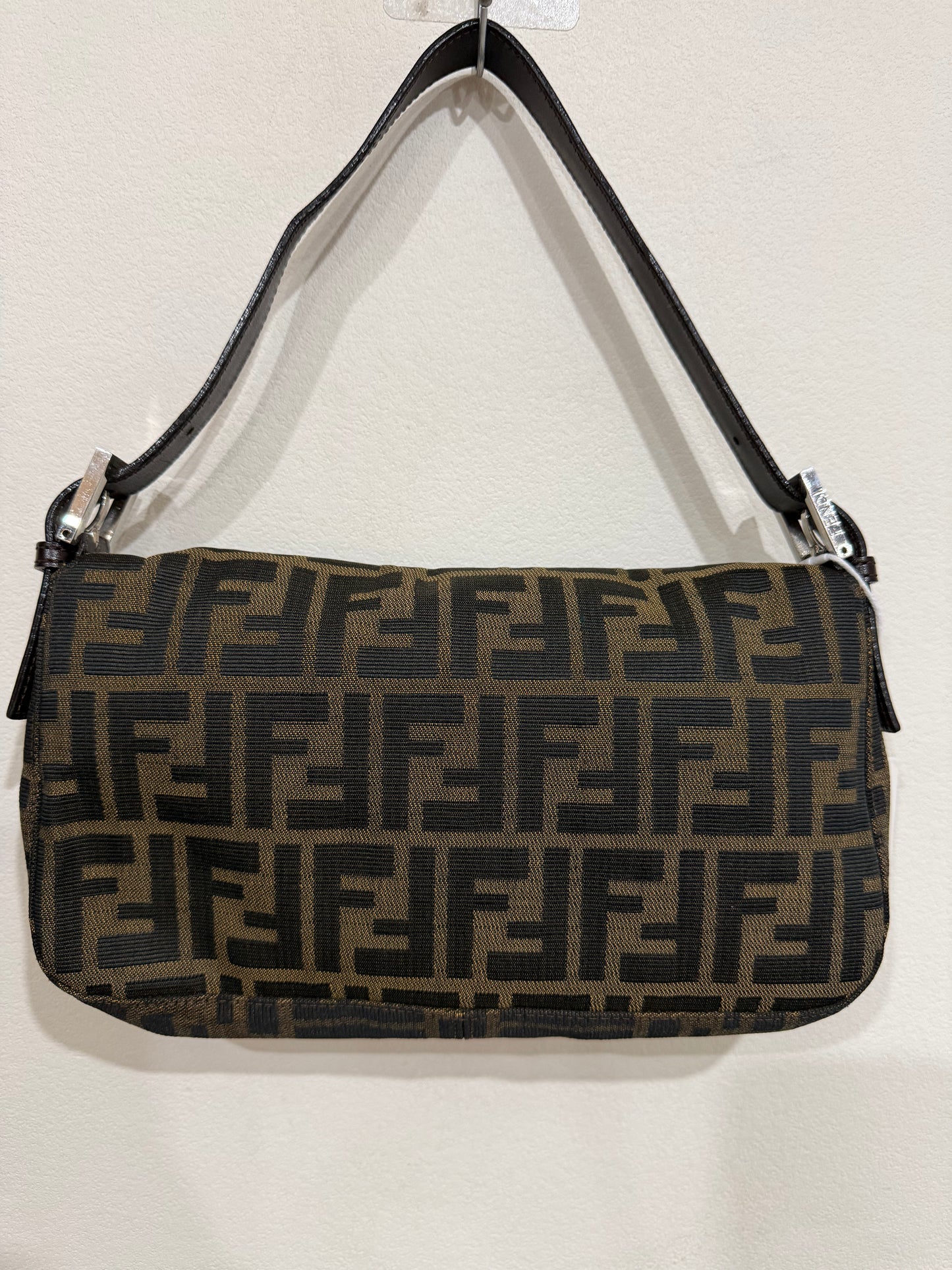 Fendi baguette