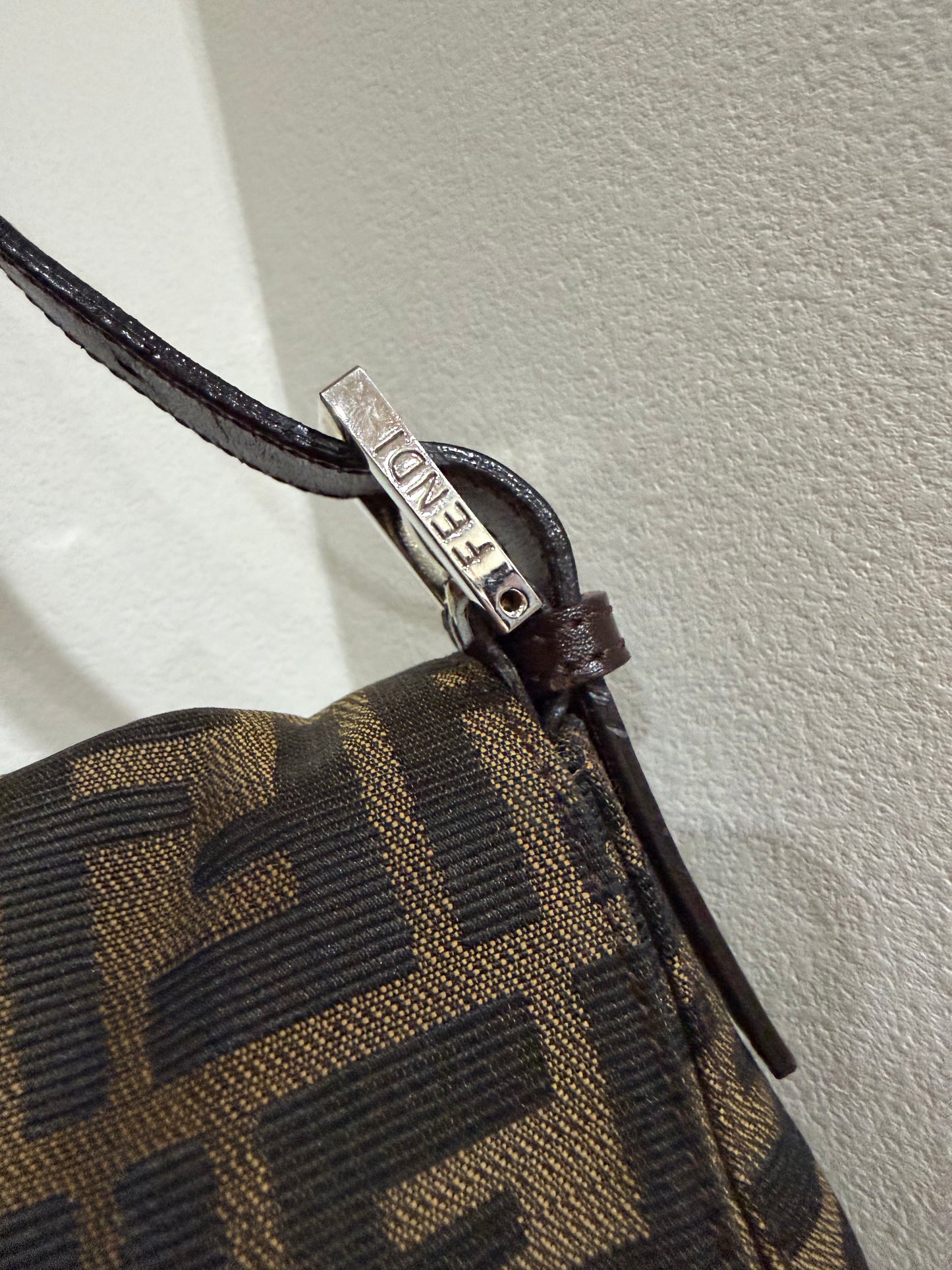 Fendi baguette