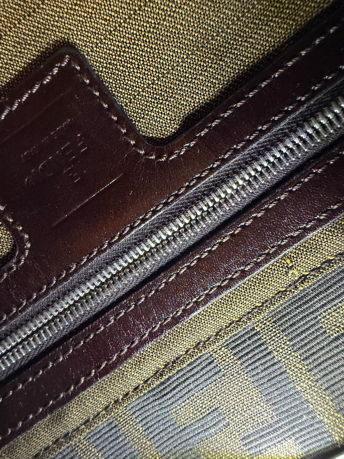 Fendi baguette