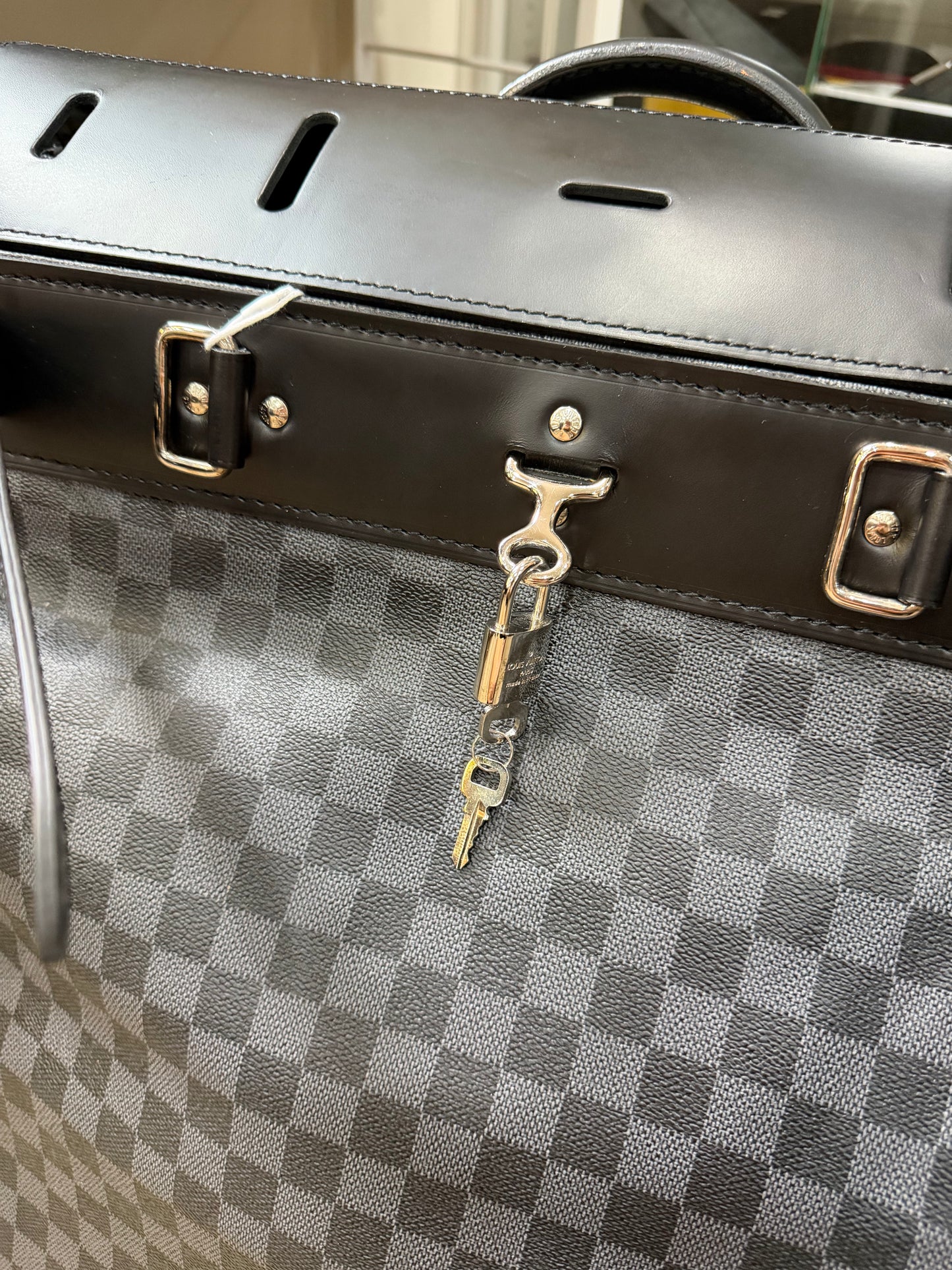 Louis Vuitton Damier Graphite Steamer