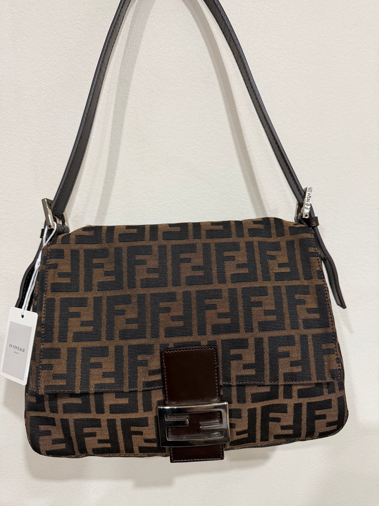 Fendi mamma baguette