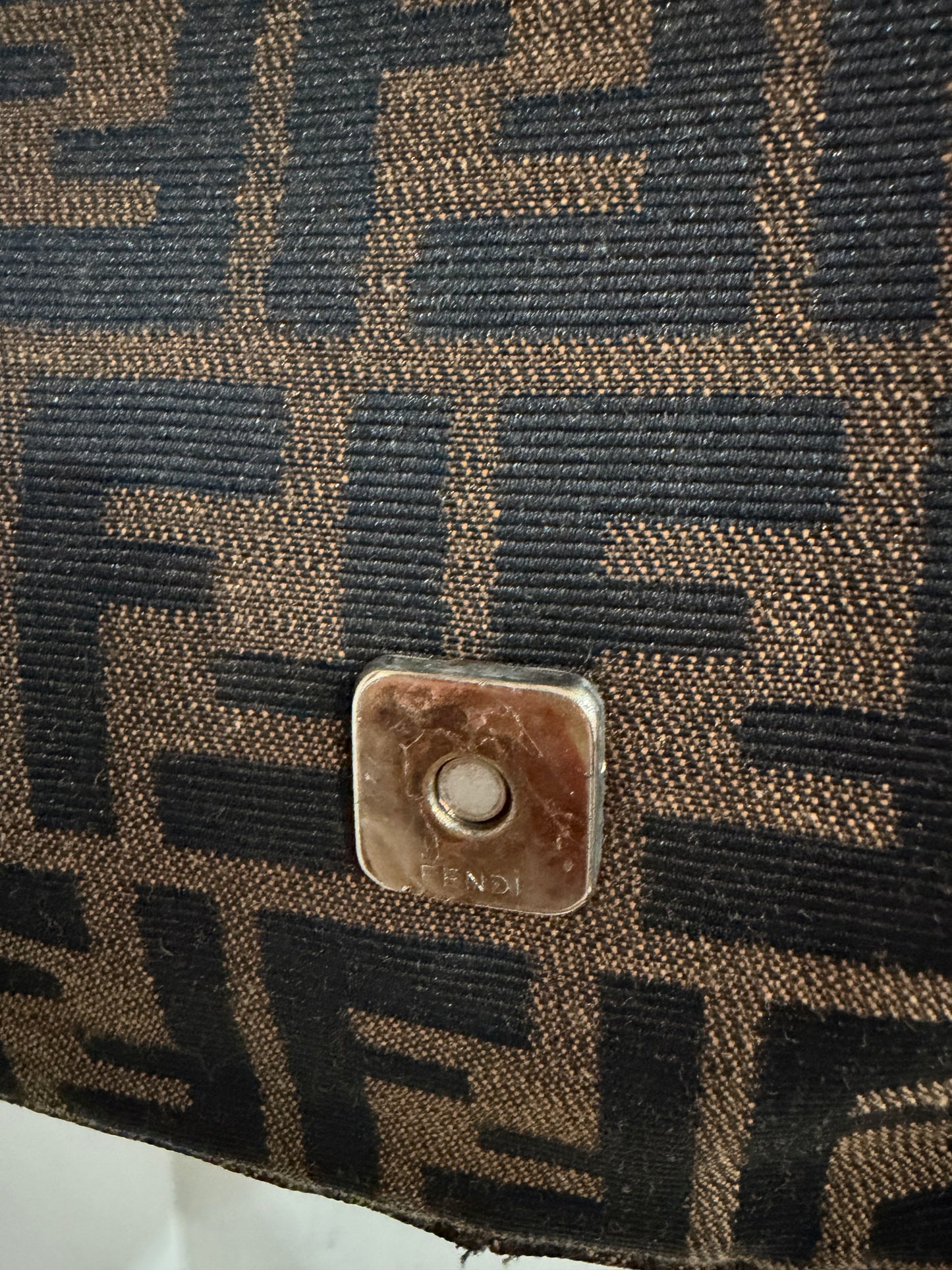 Fendi mamma baguette