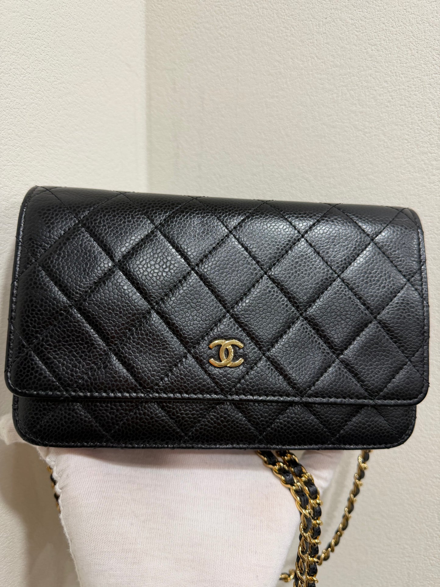 Chanel WOC caviar with card&recipt