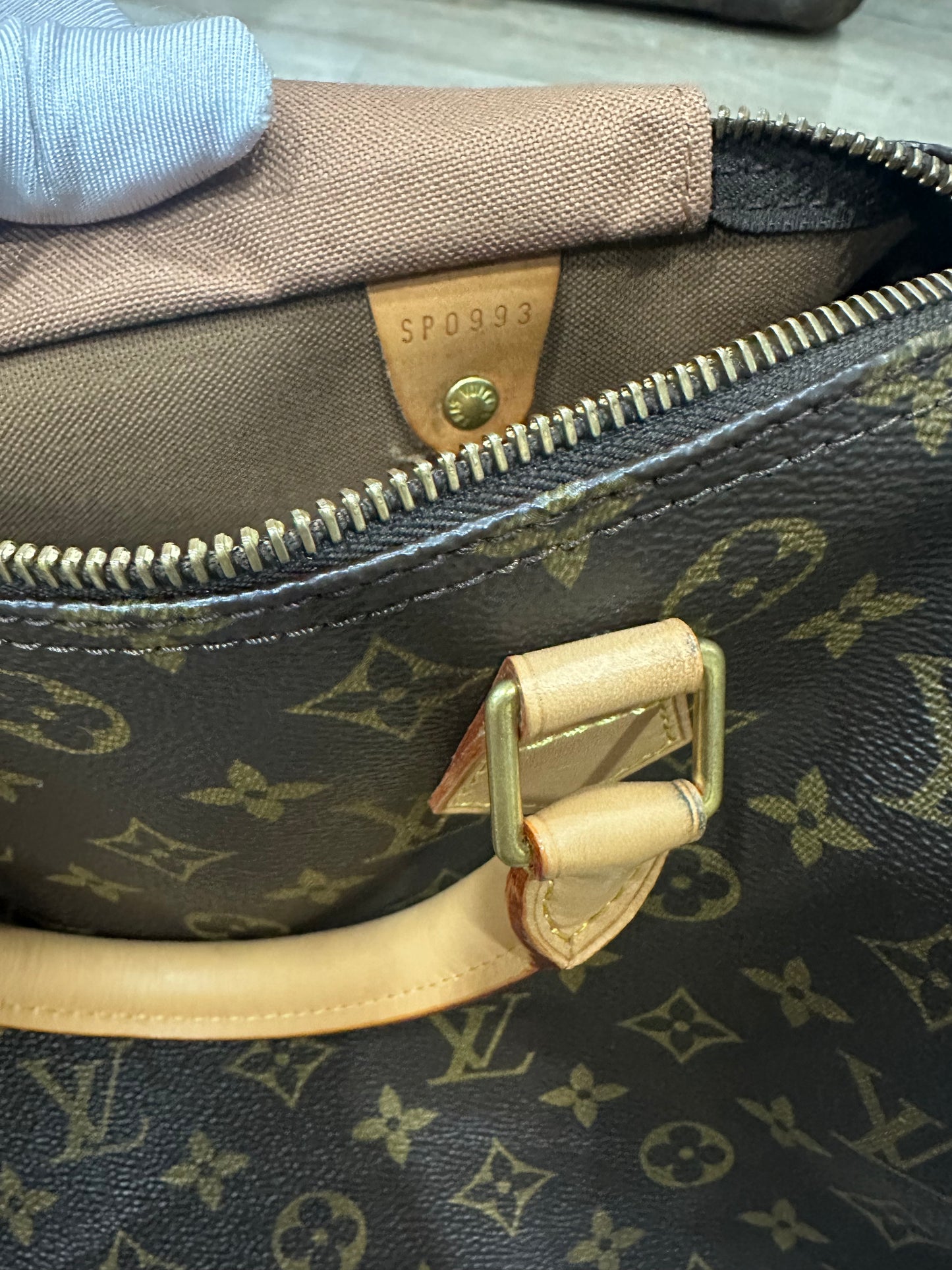 Louis Vuitton speedy 30