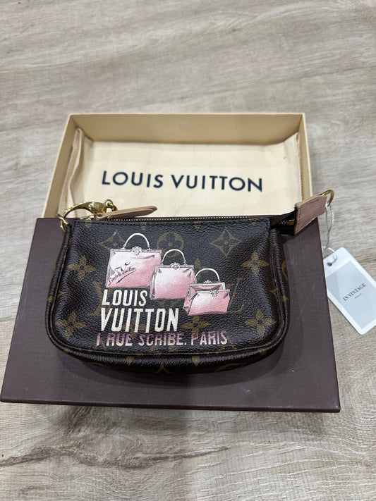 Louis Vuitton mini pochette accessoires