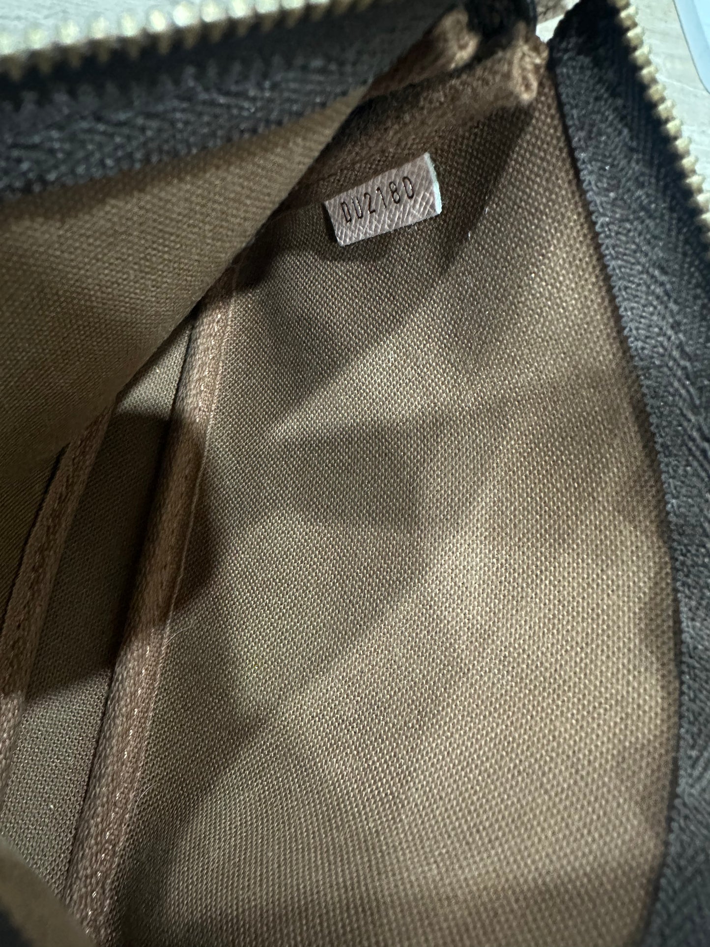 Louis Vuitton mini pochette accessoires